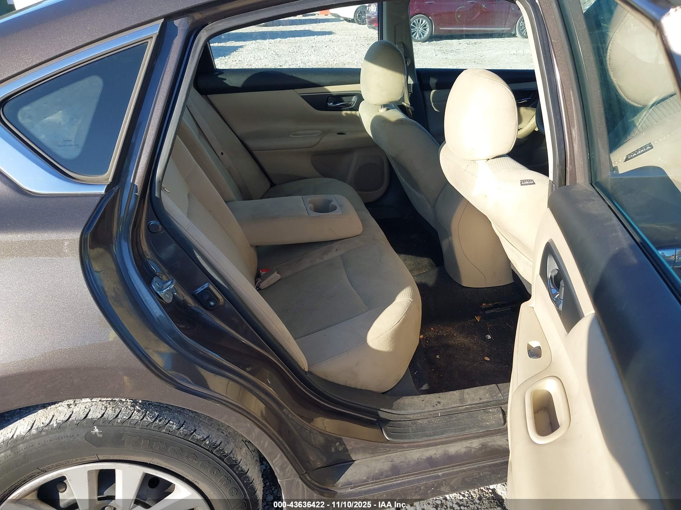 NISSAN ALTIMA image 8