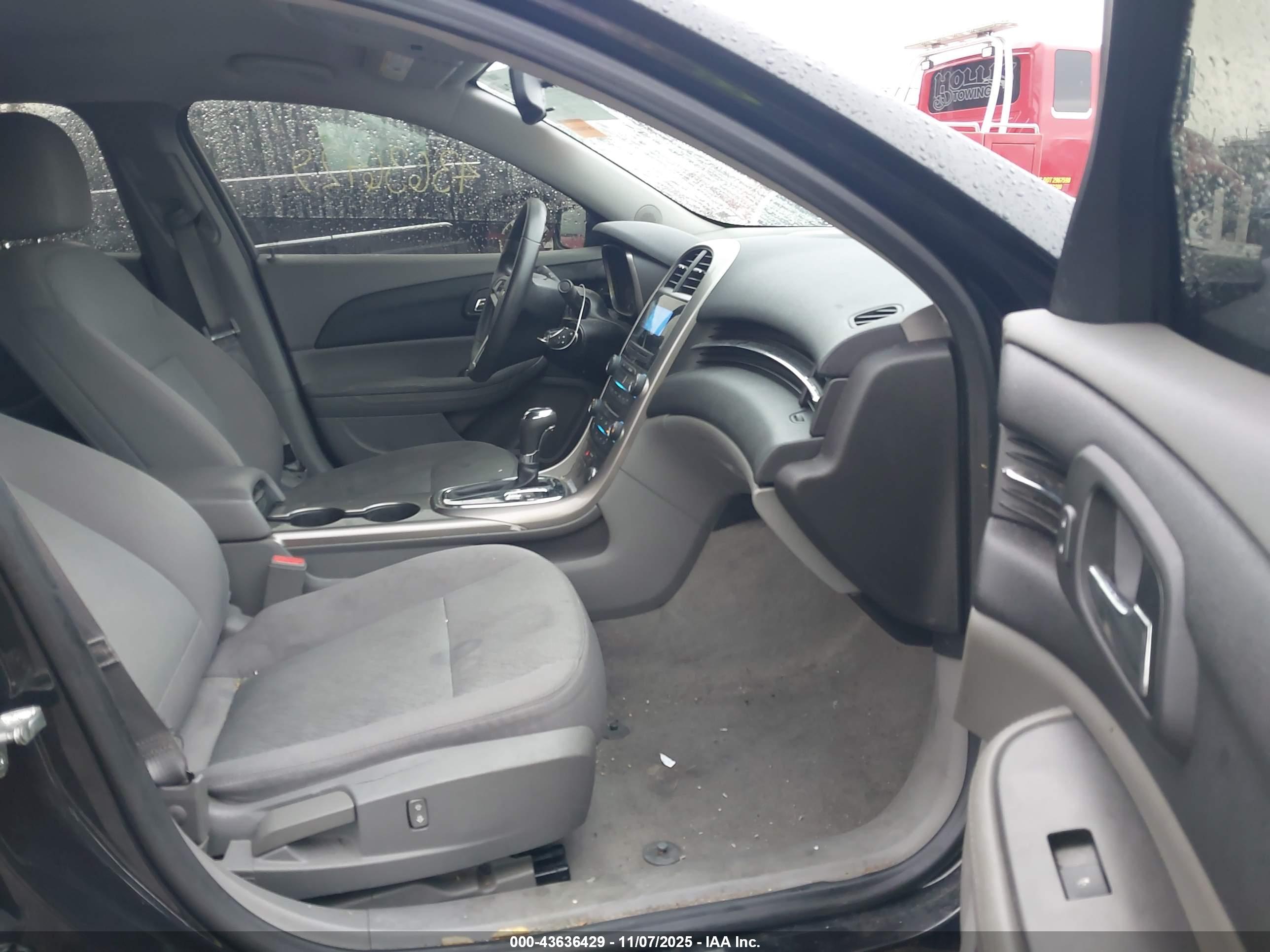 CHEVROLET MALIBU image 5