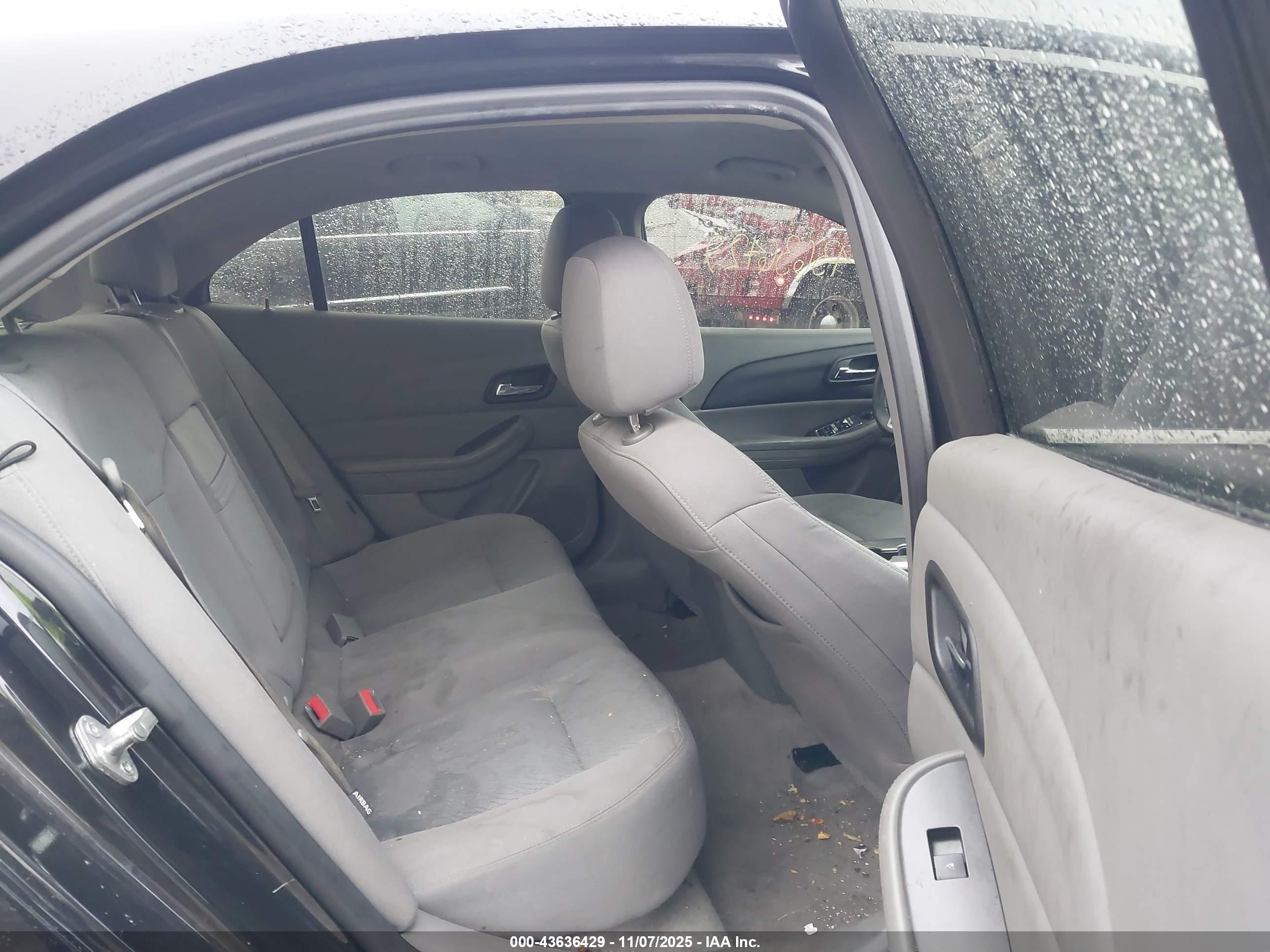 CHEVROLET MALIBU image 8