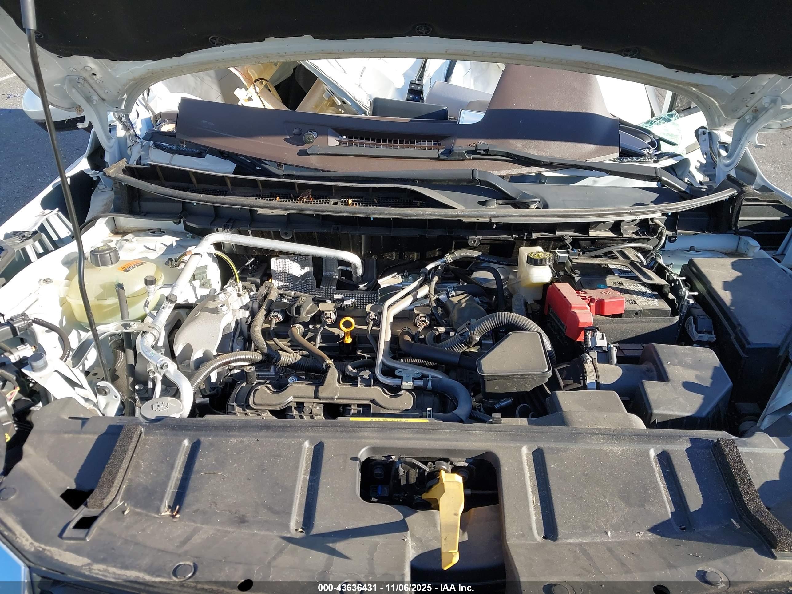 NISSAN ROGUE image 10