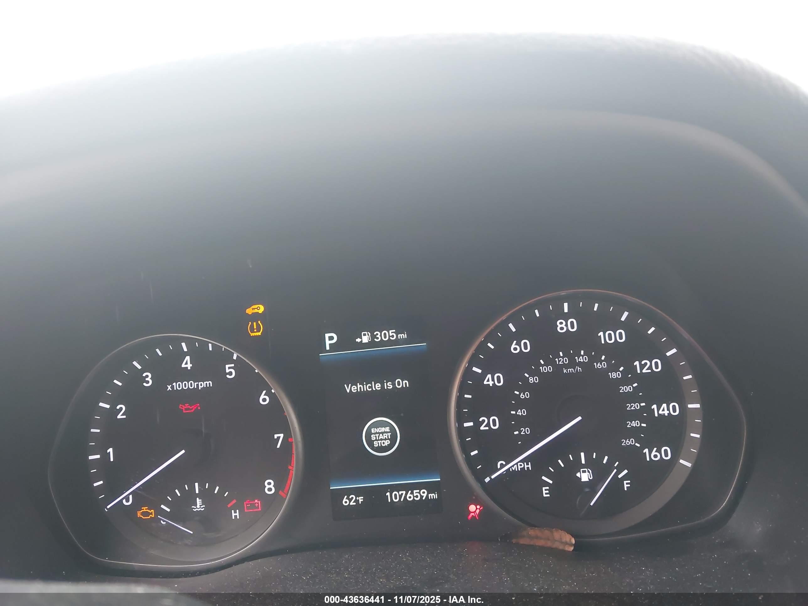 HYUNDAI ELANTRA image 7