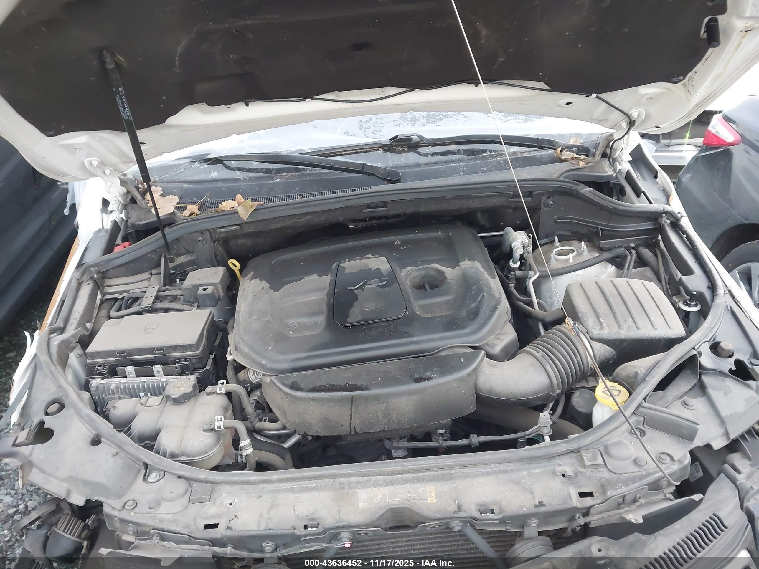JEEP GRAND image 10