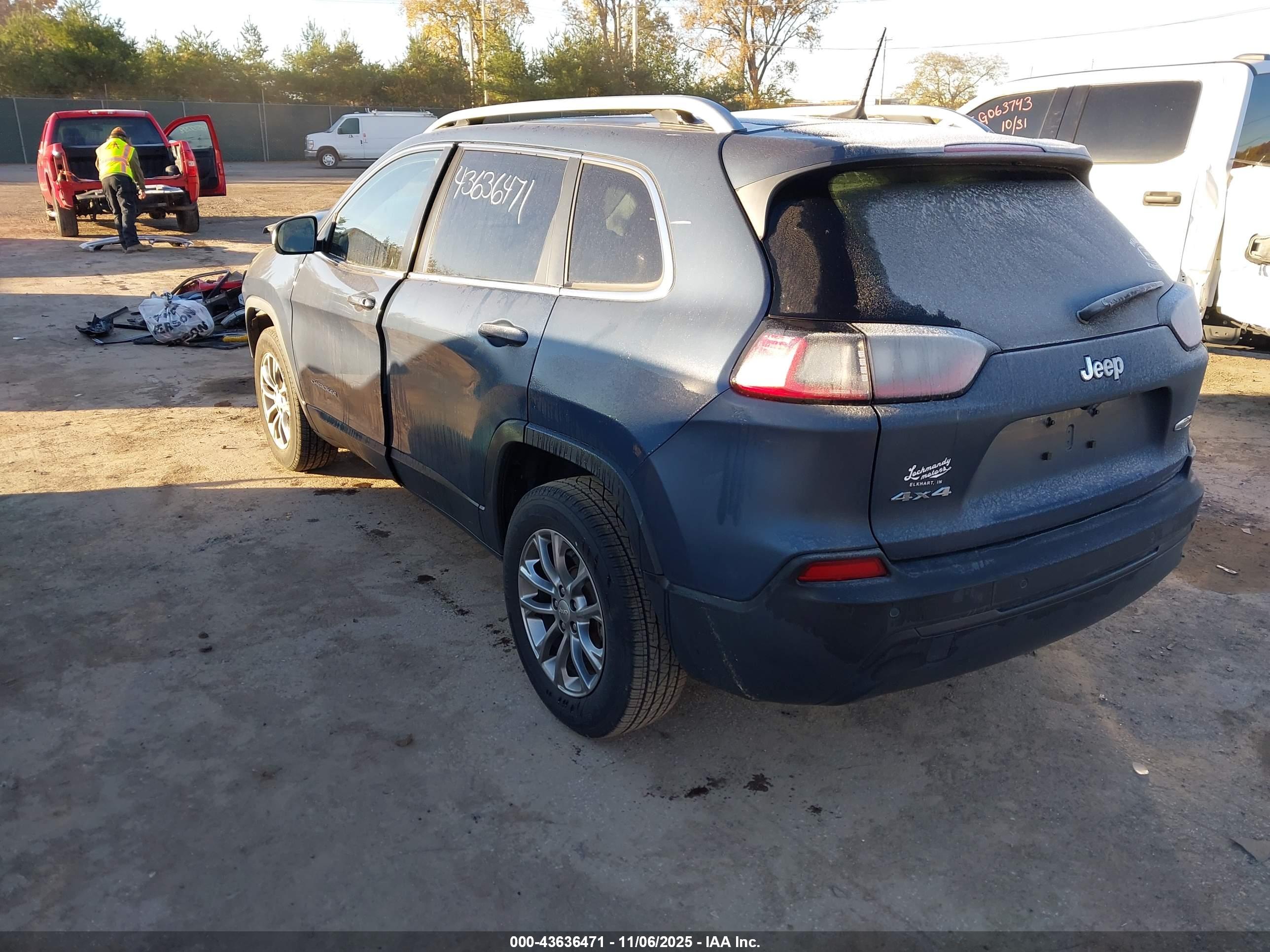 JEEP CHEROKEE image 3