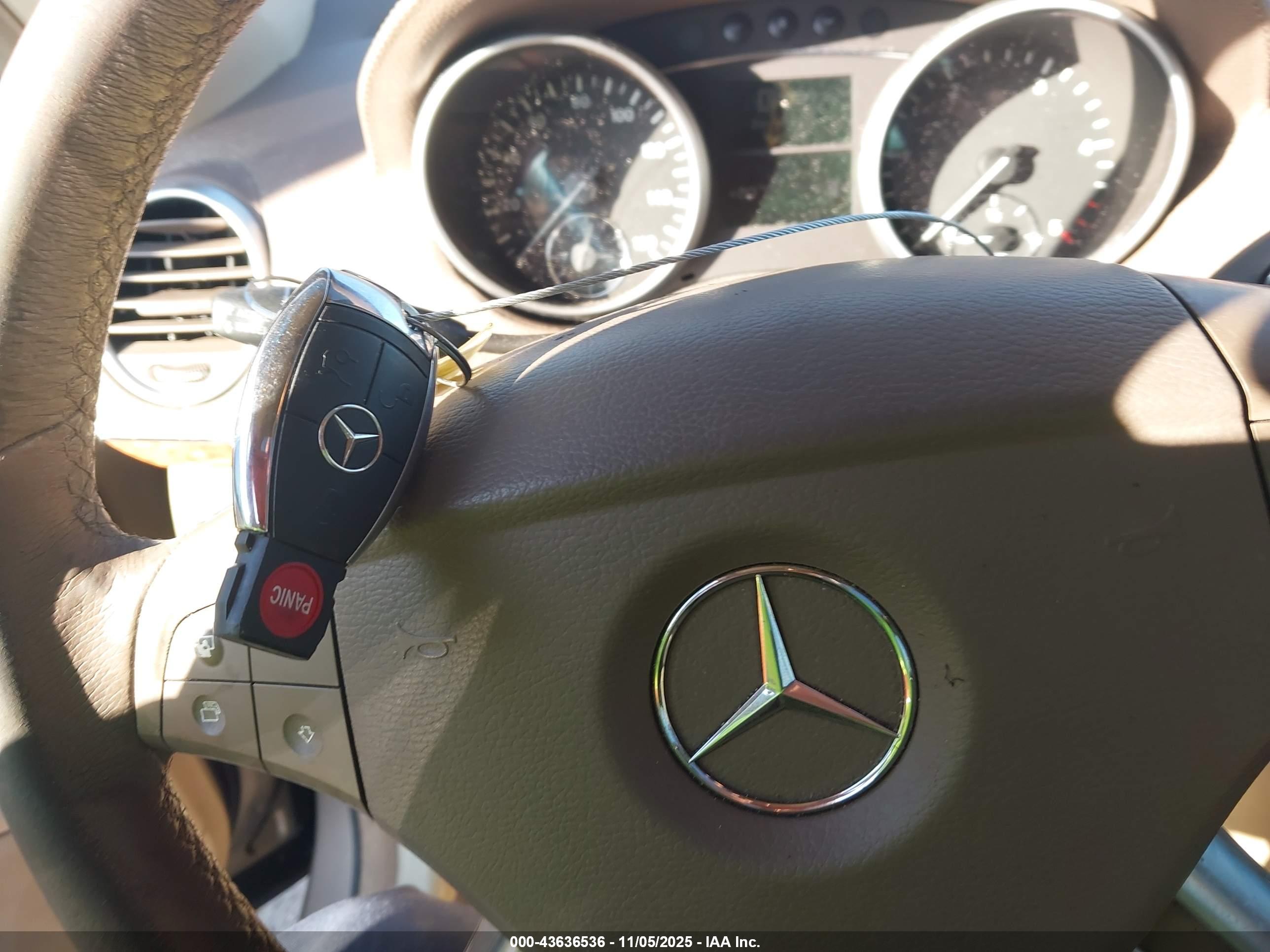 MERCEDES-BENZ GL image 11