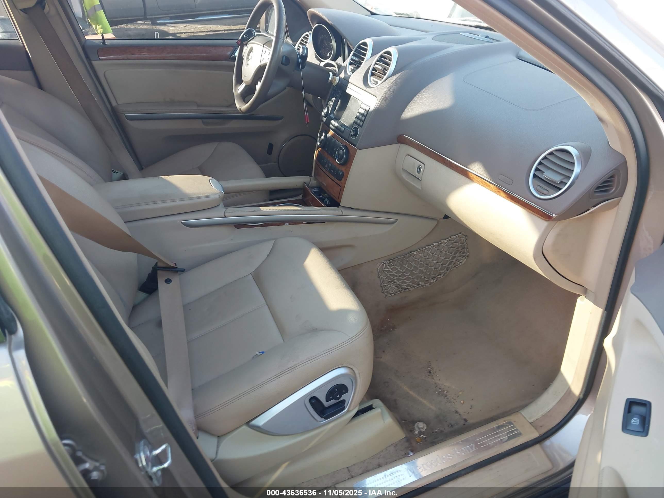 MERCEDES-BENZ GL image 5
