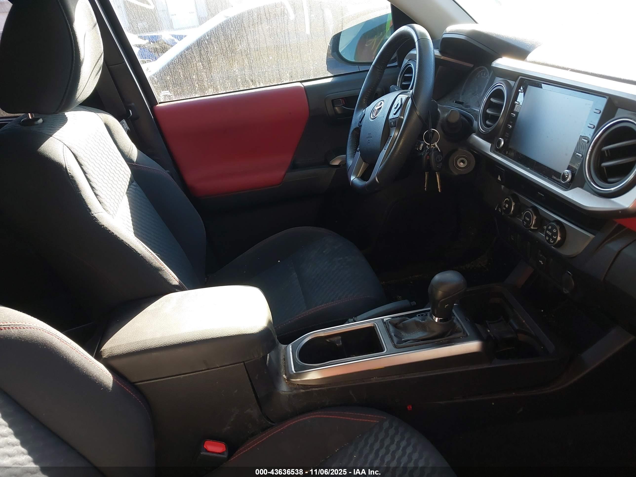 TOYOTA TACOMA image 5