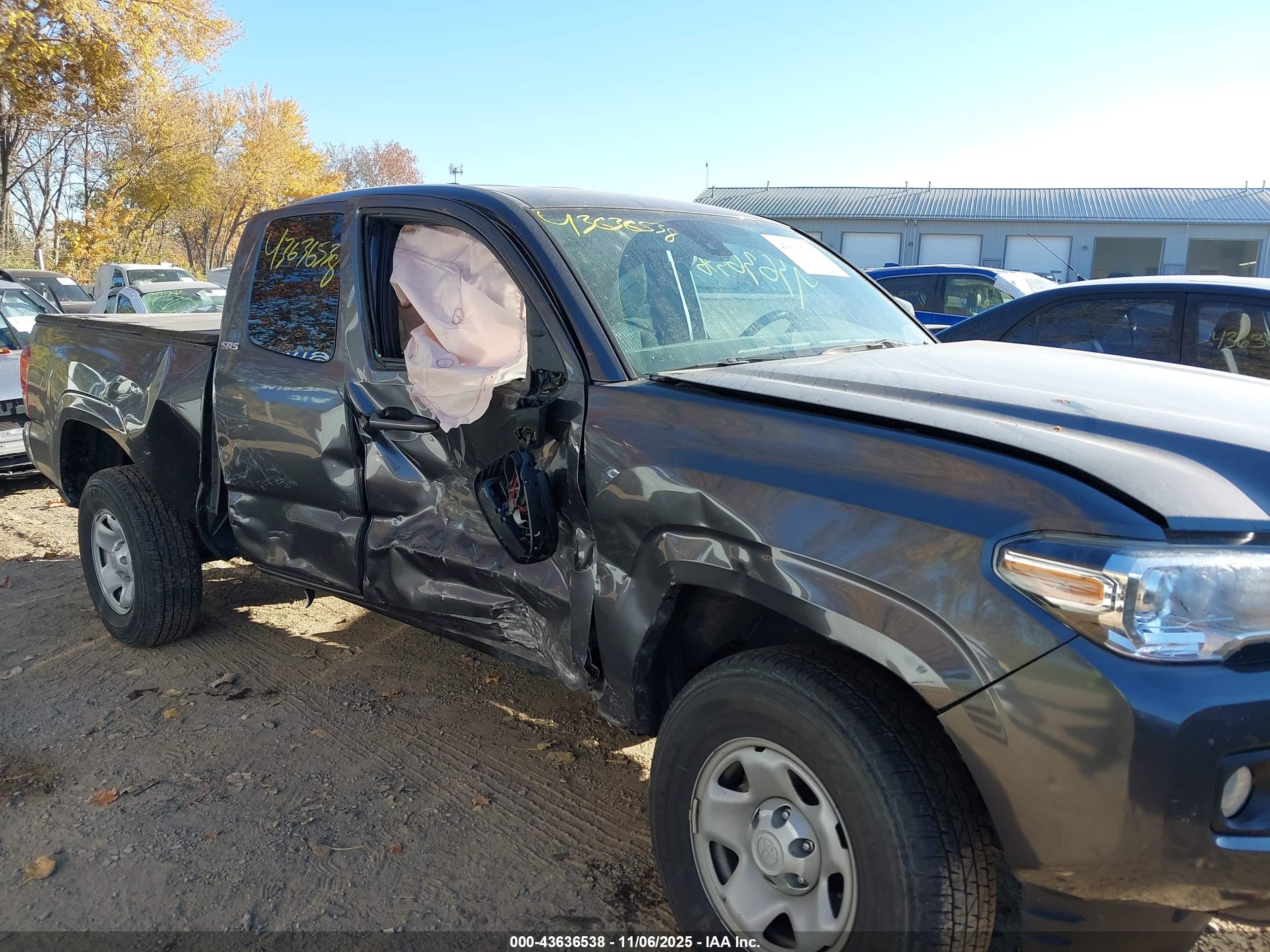 TOYOTA TACOMA image 6