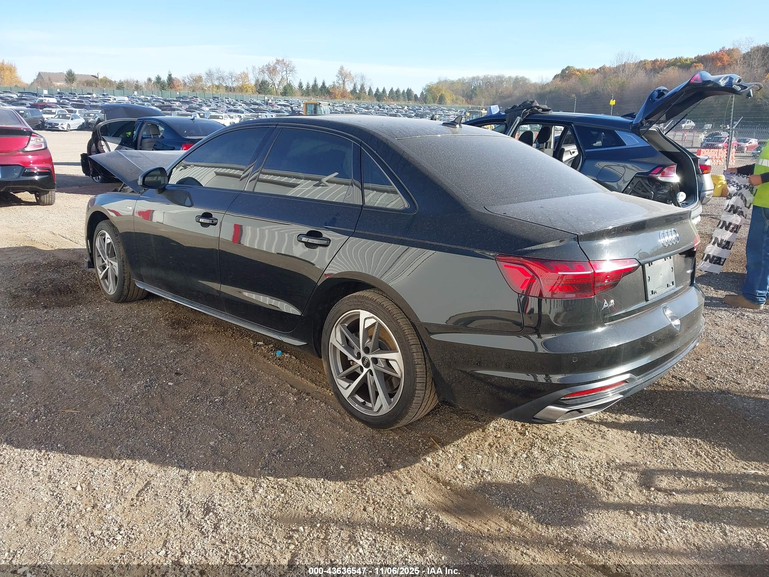 AUDI A4 image 3