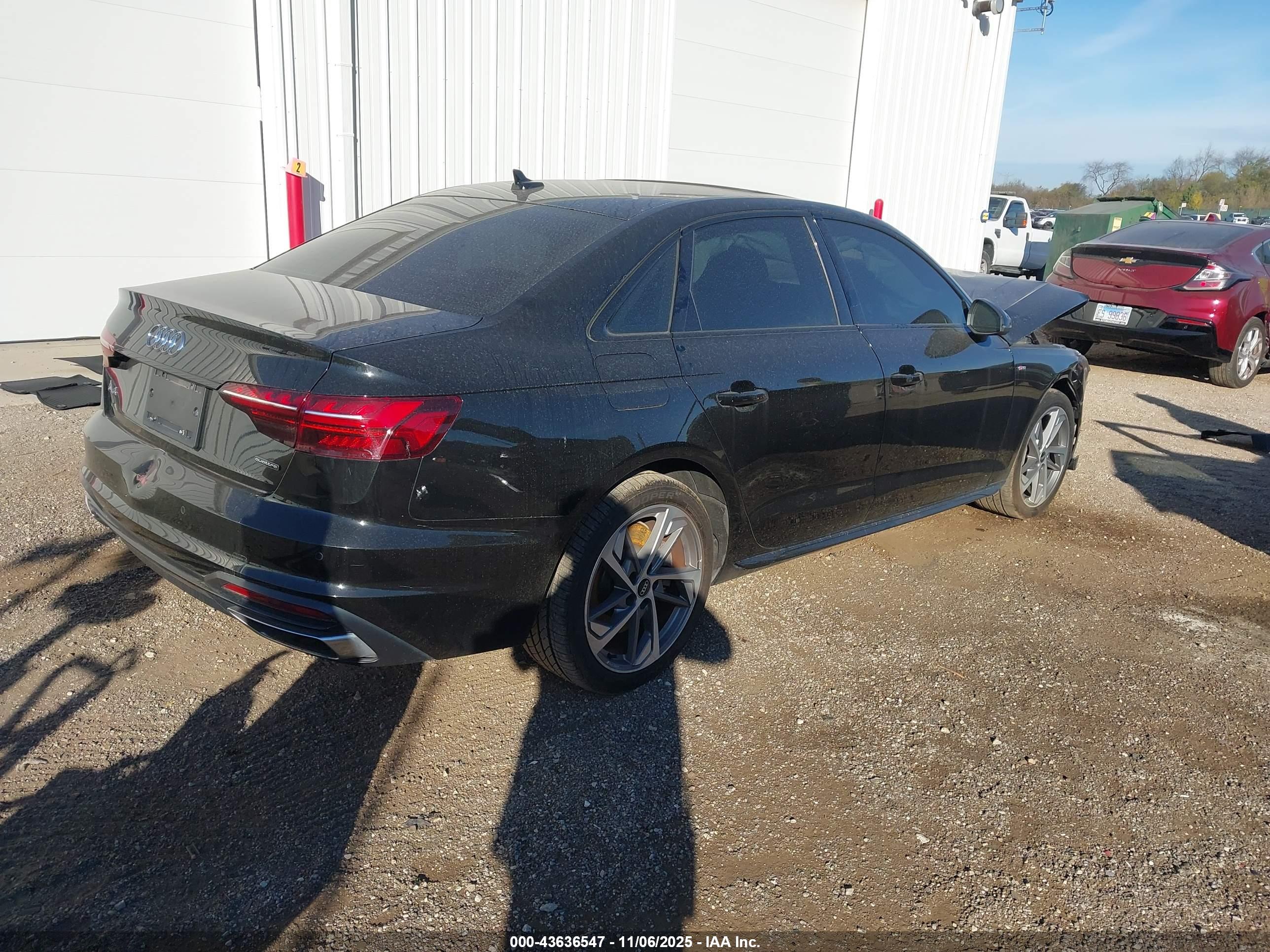 AUDI A4 image 4