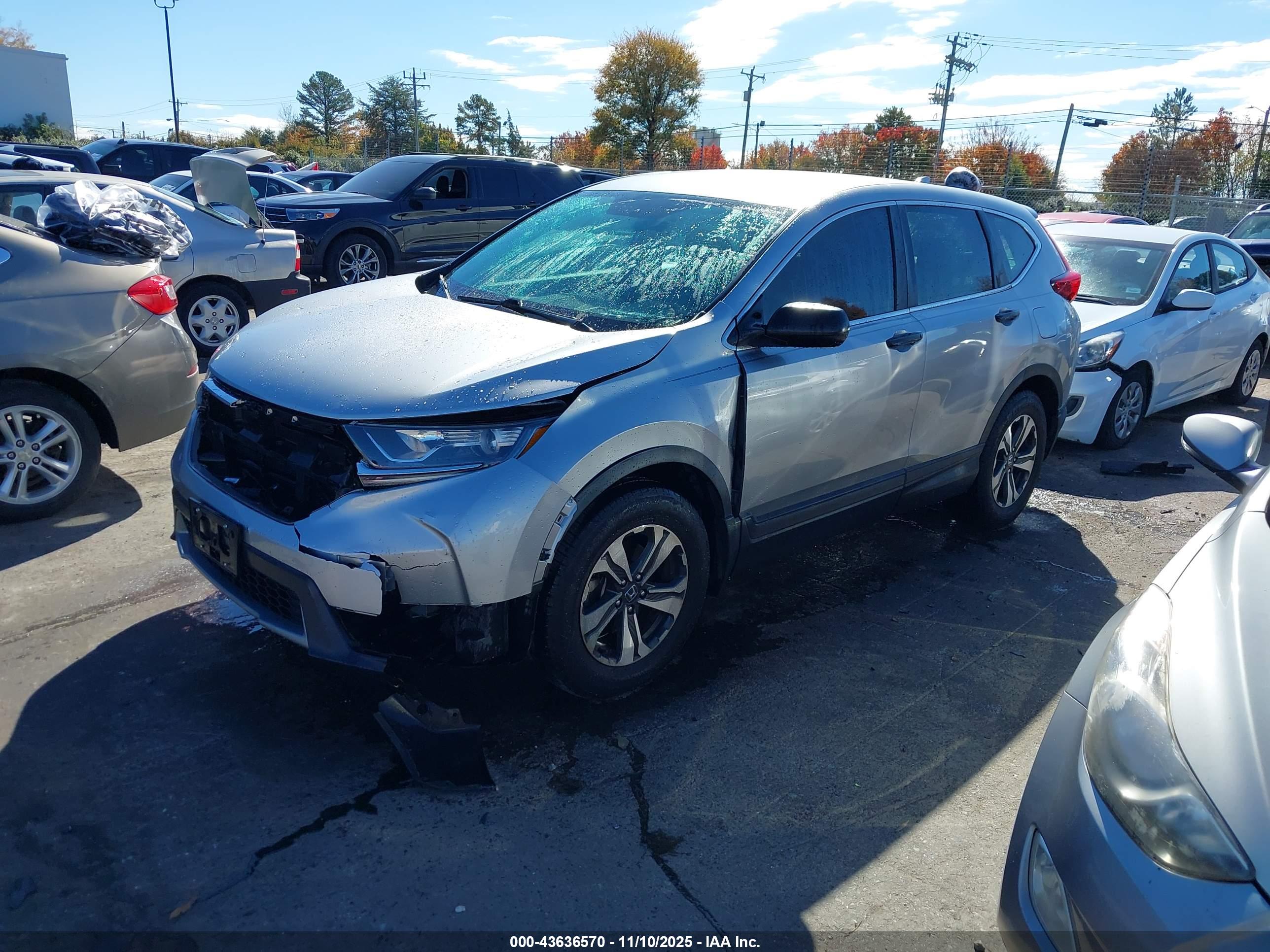 HONDA CR-V image 2