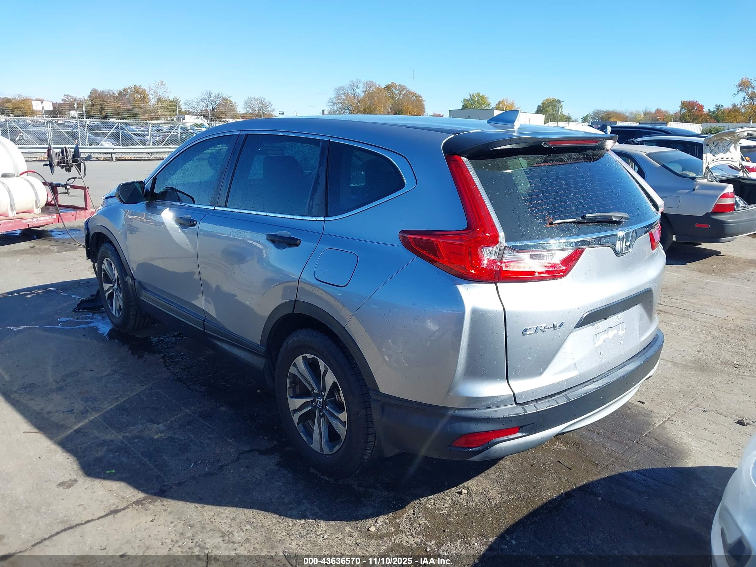 HONDA CR-V image 3