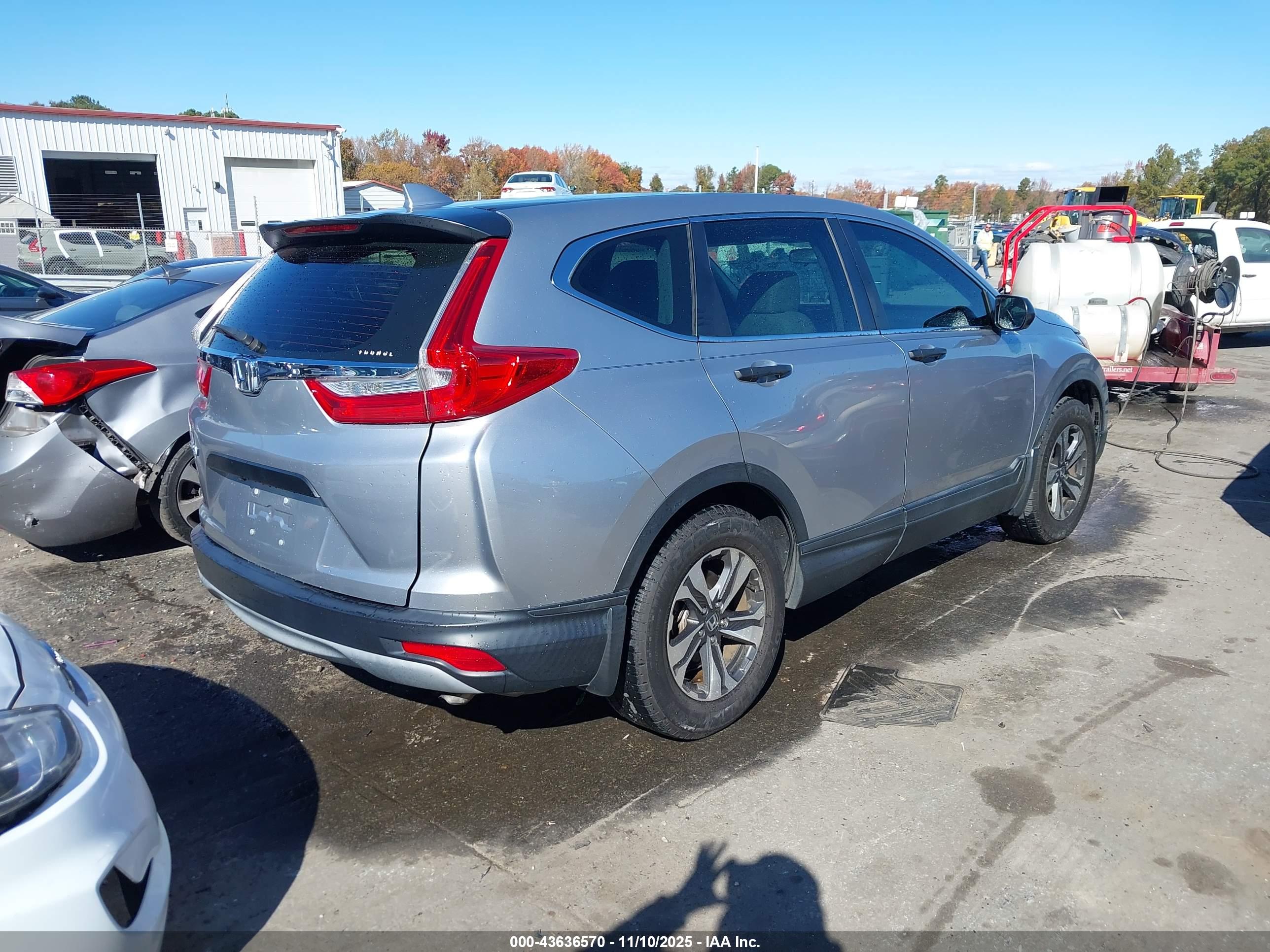 HONDA CR-V image 4
