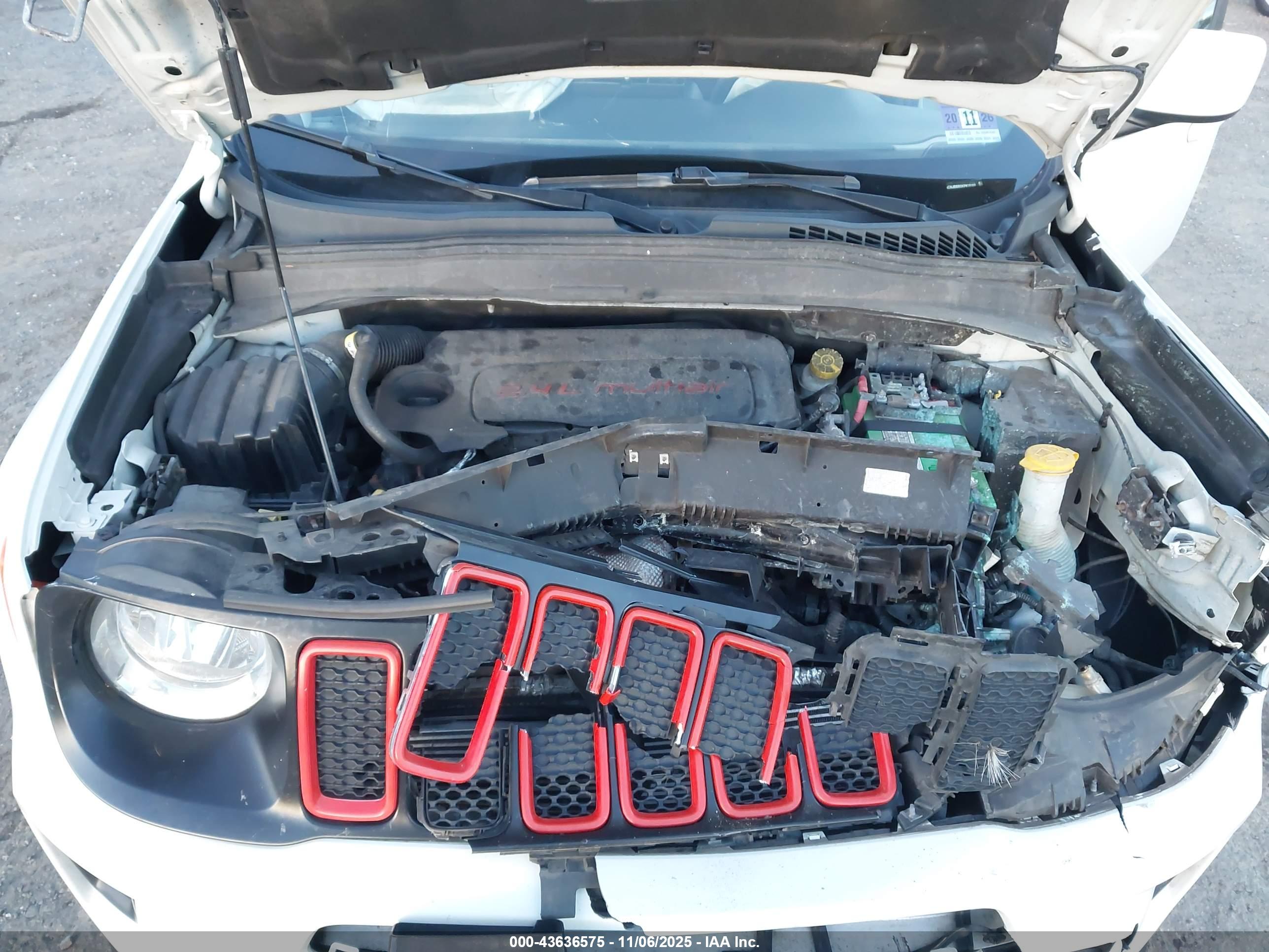 JEEP RENEGADE image 10