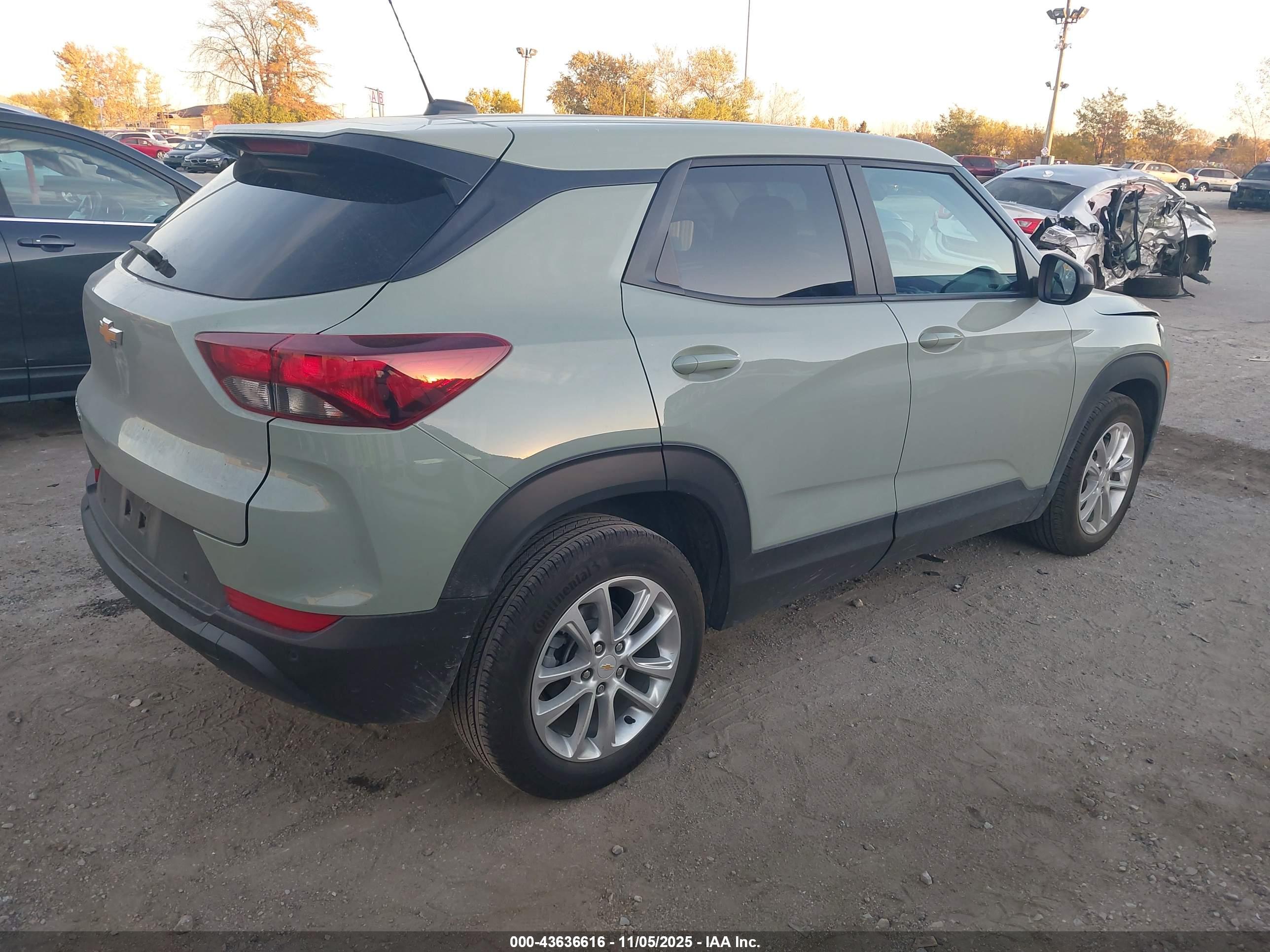 CHEVROLET TRAILBLAZER image 4