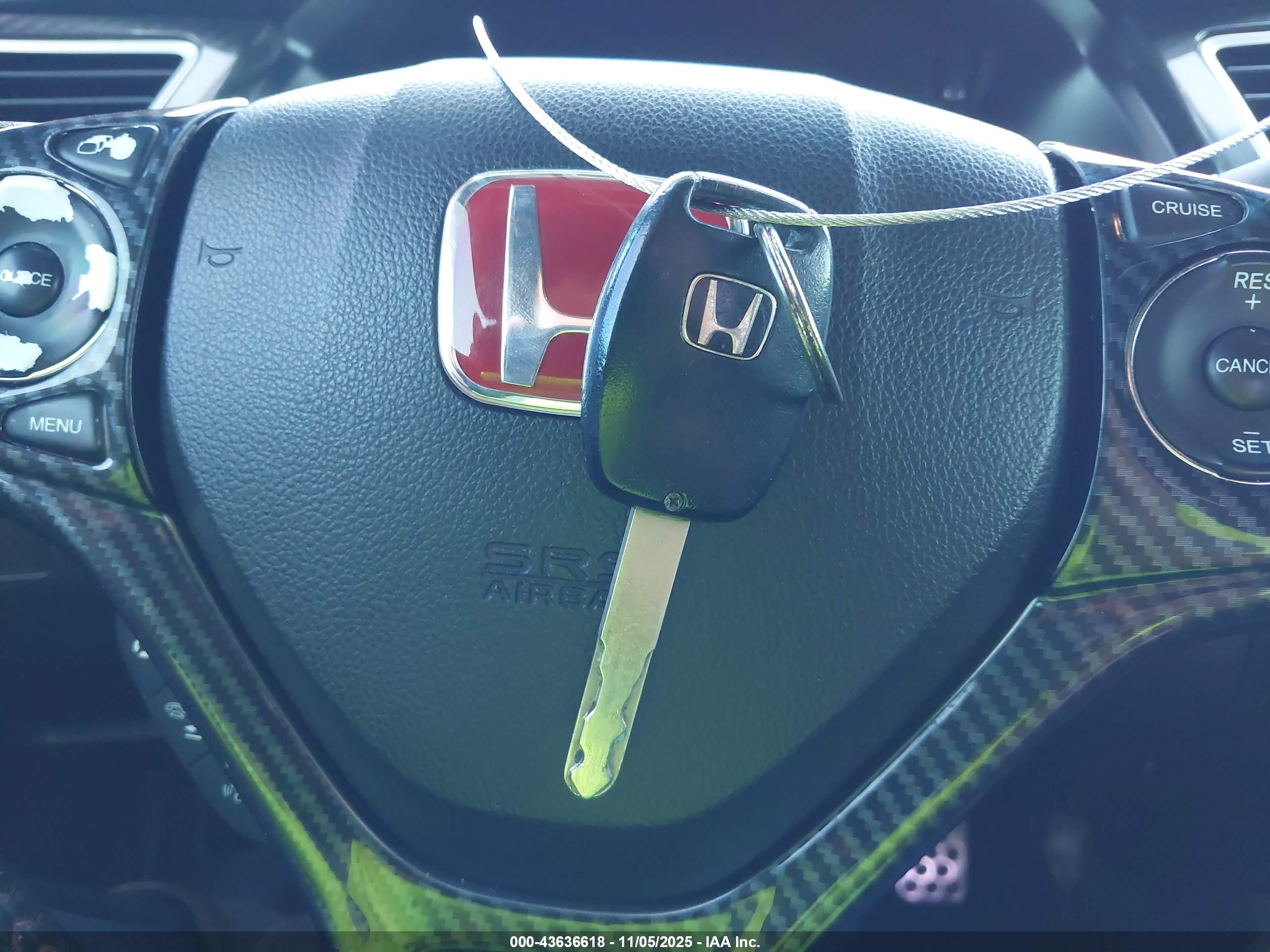 HONDA CIVIC image 11