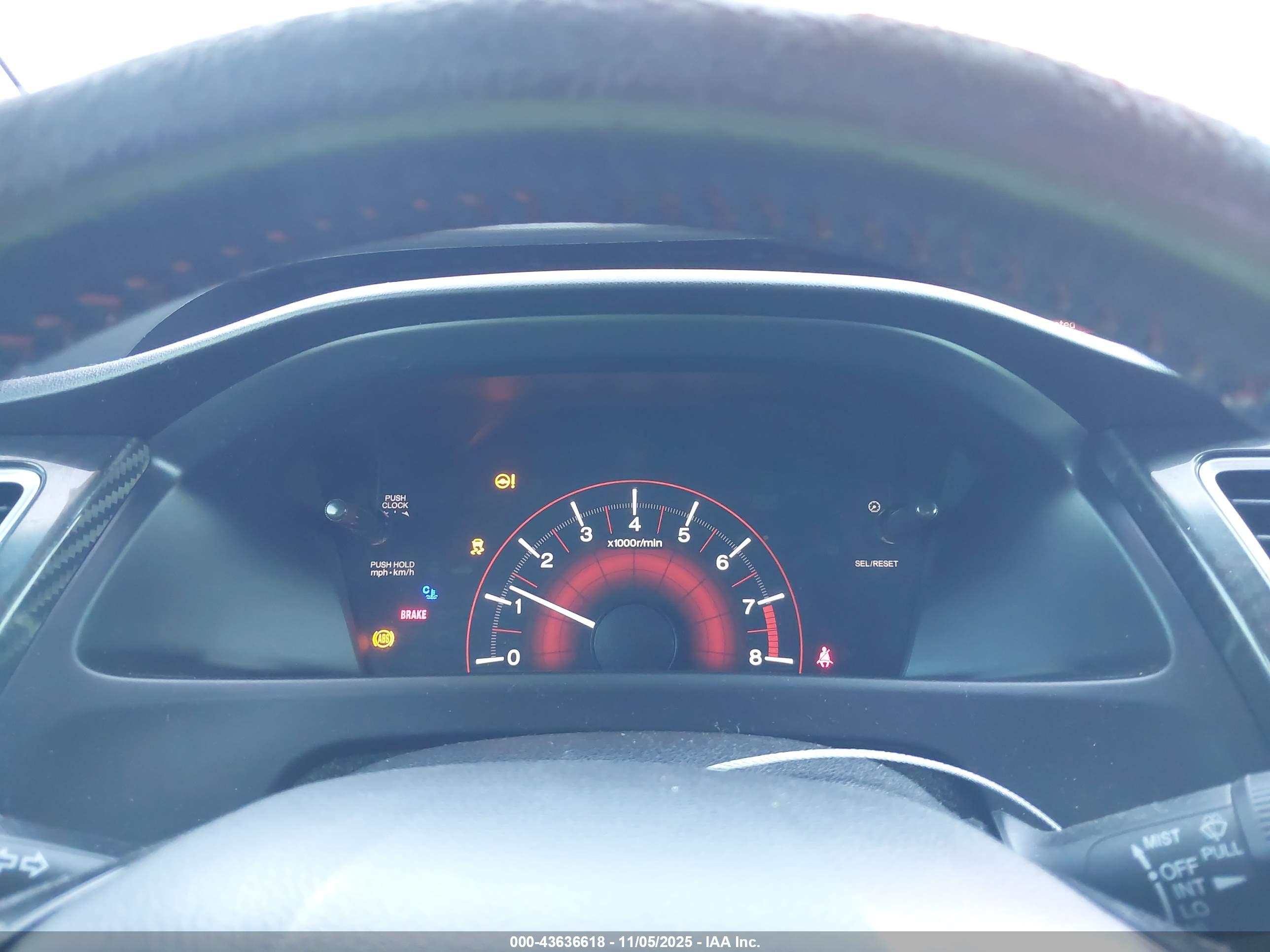 HONDA CIVIC image 7
