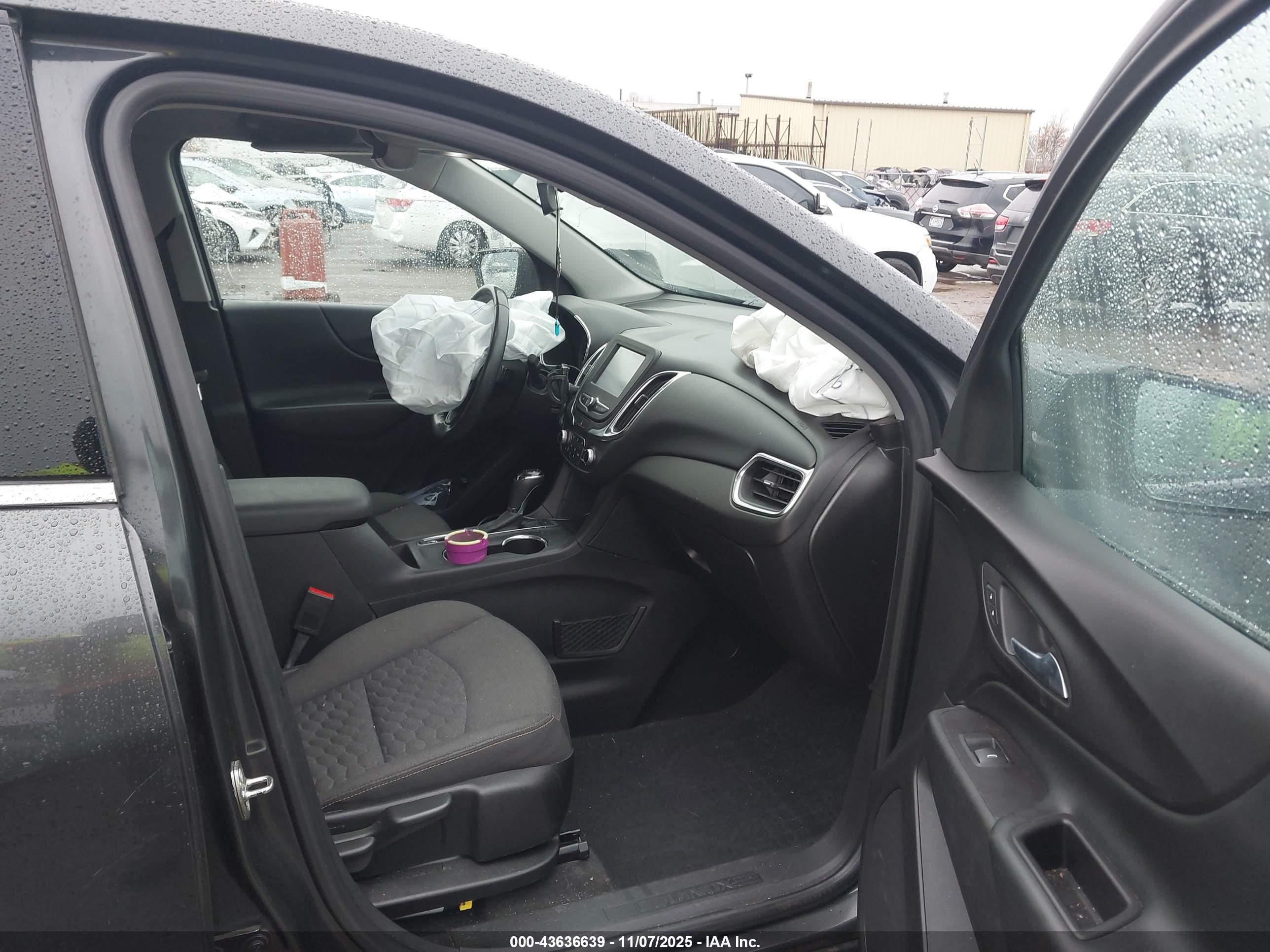 CHEVROLET EQUINOX image 5