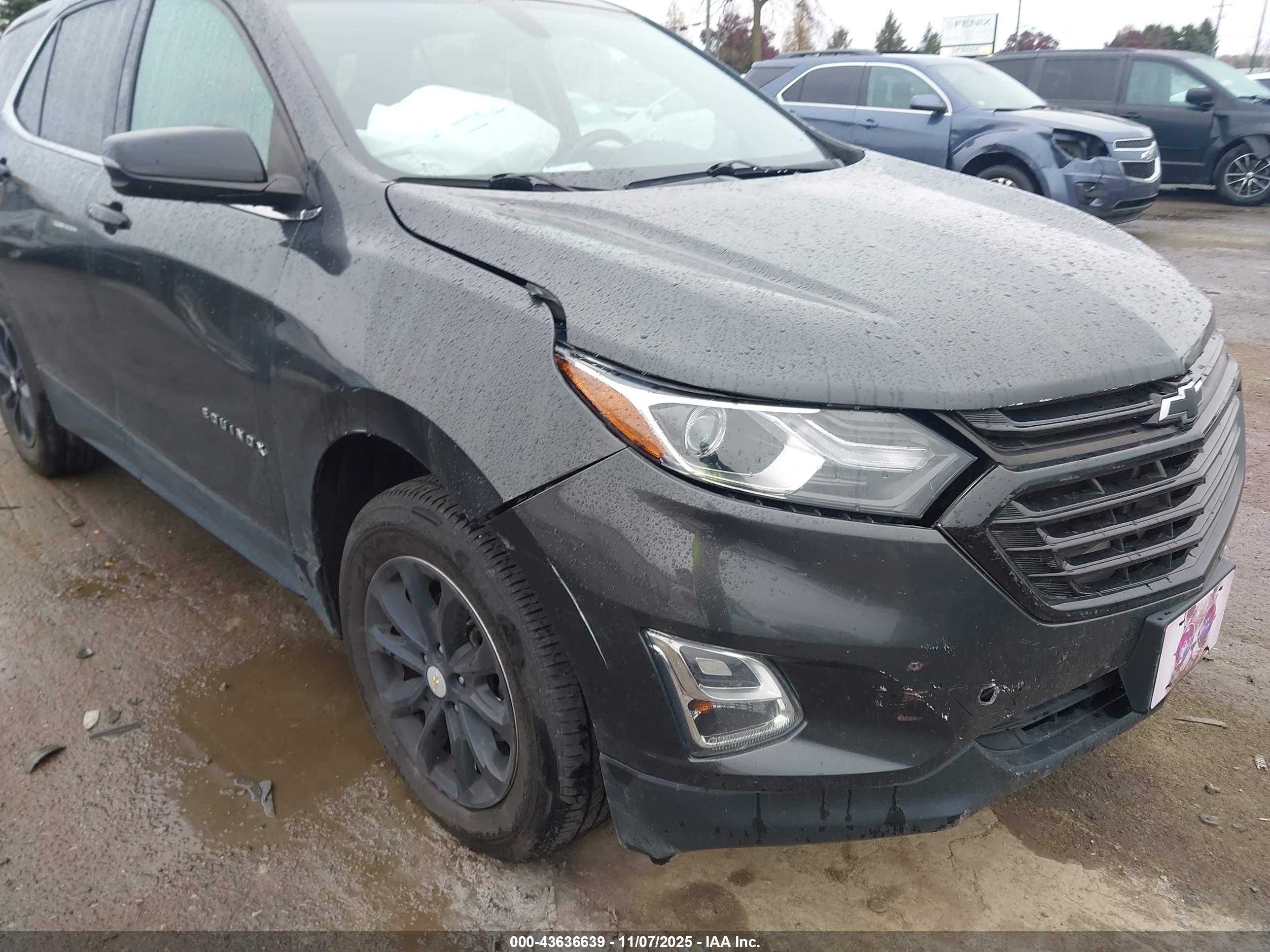 CHEVROLET EQUINOX image 6