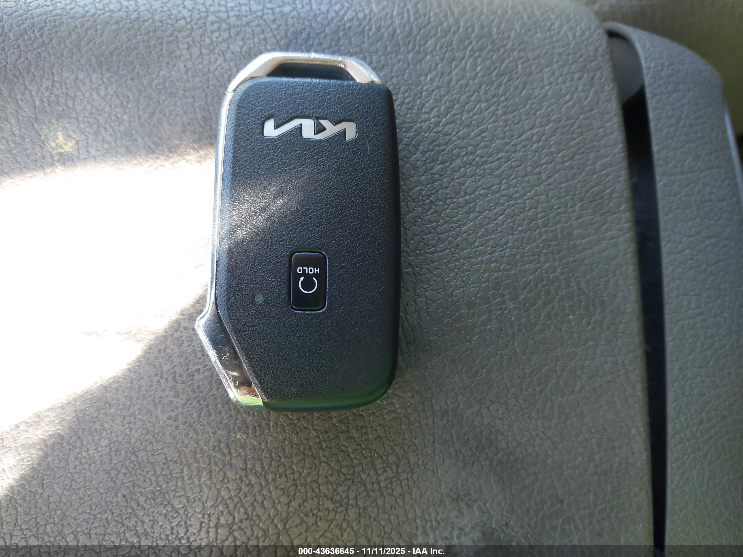 KIA SORENTO image 11
