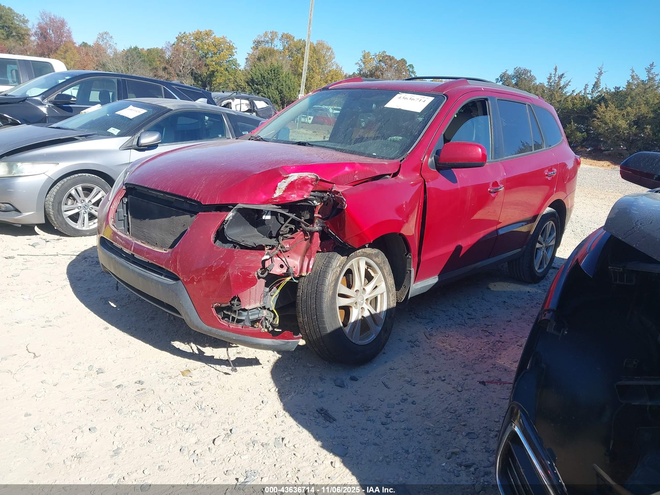 HYUNDAI SANTA image 2