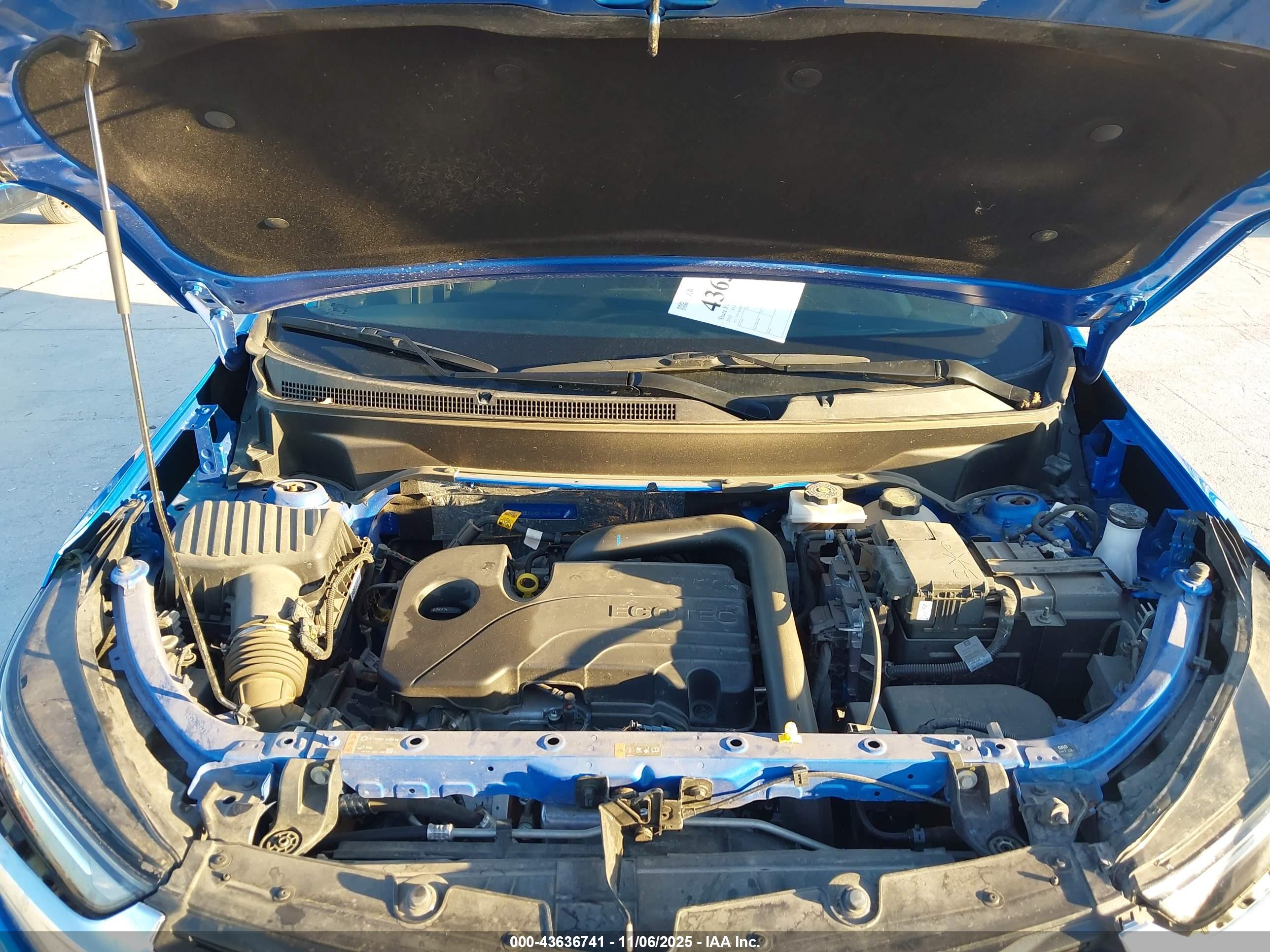 CHEVROLET EQUINOX image 10