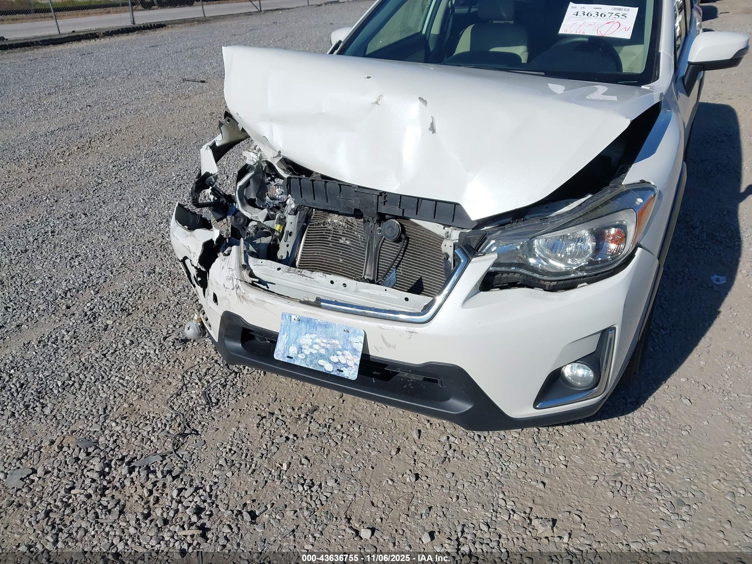 SUBARU CROSSTREK image 6