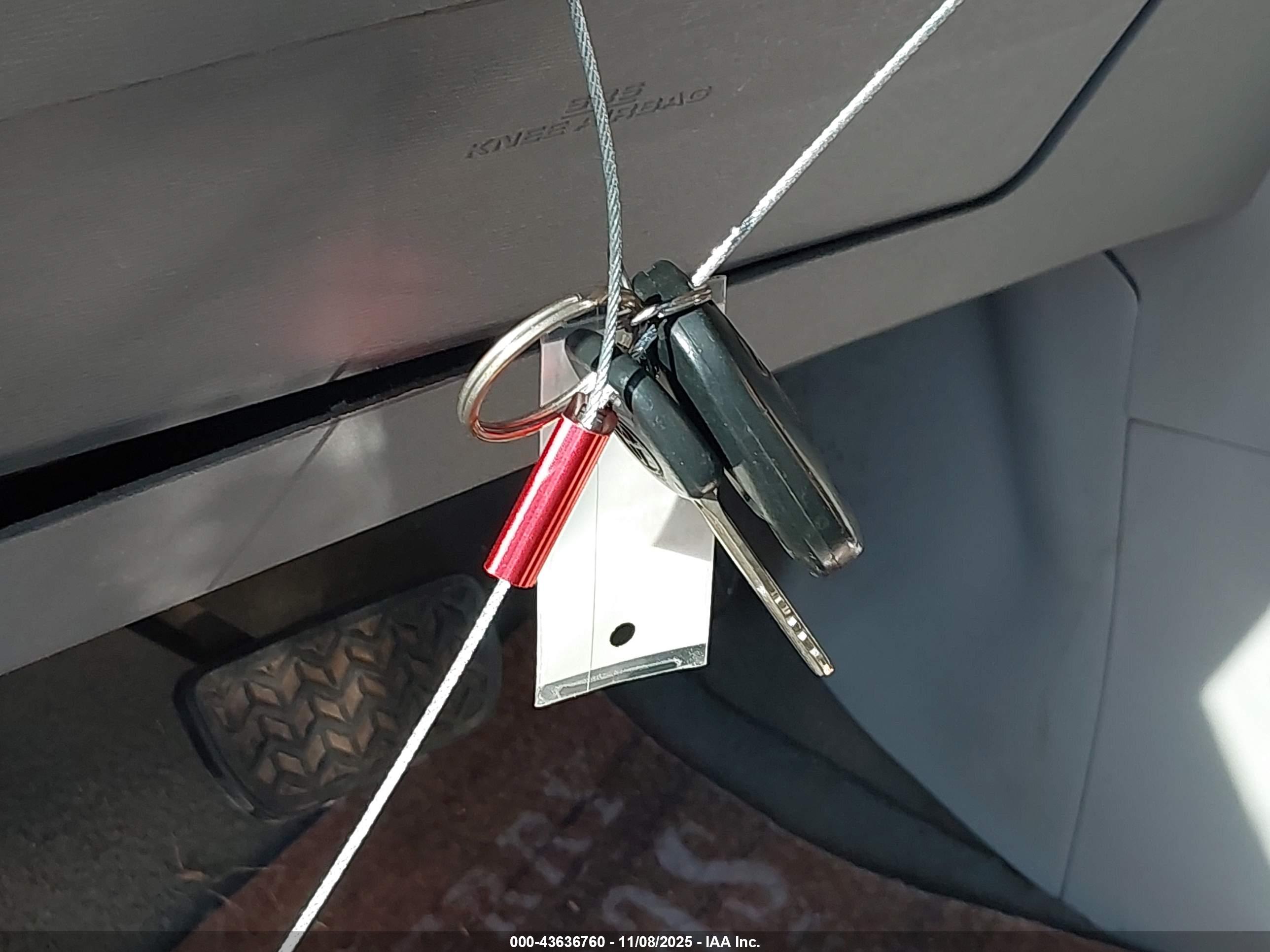 TOYOTA SIENNA image 11