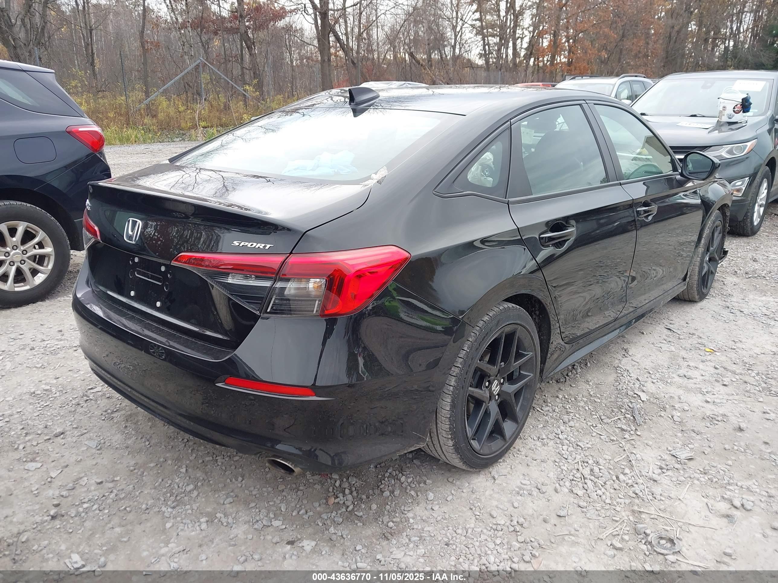 HONDA CIVIC image 4