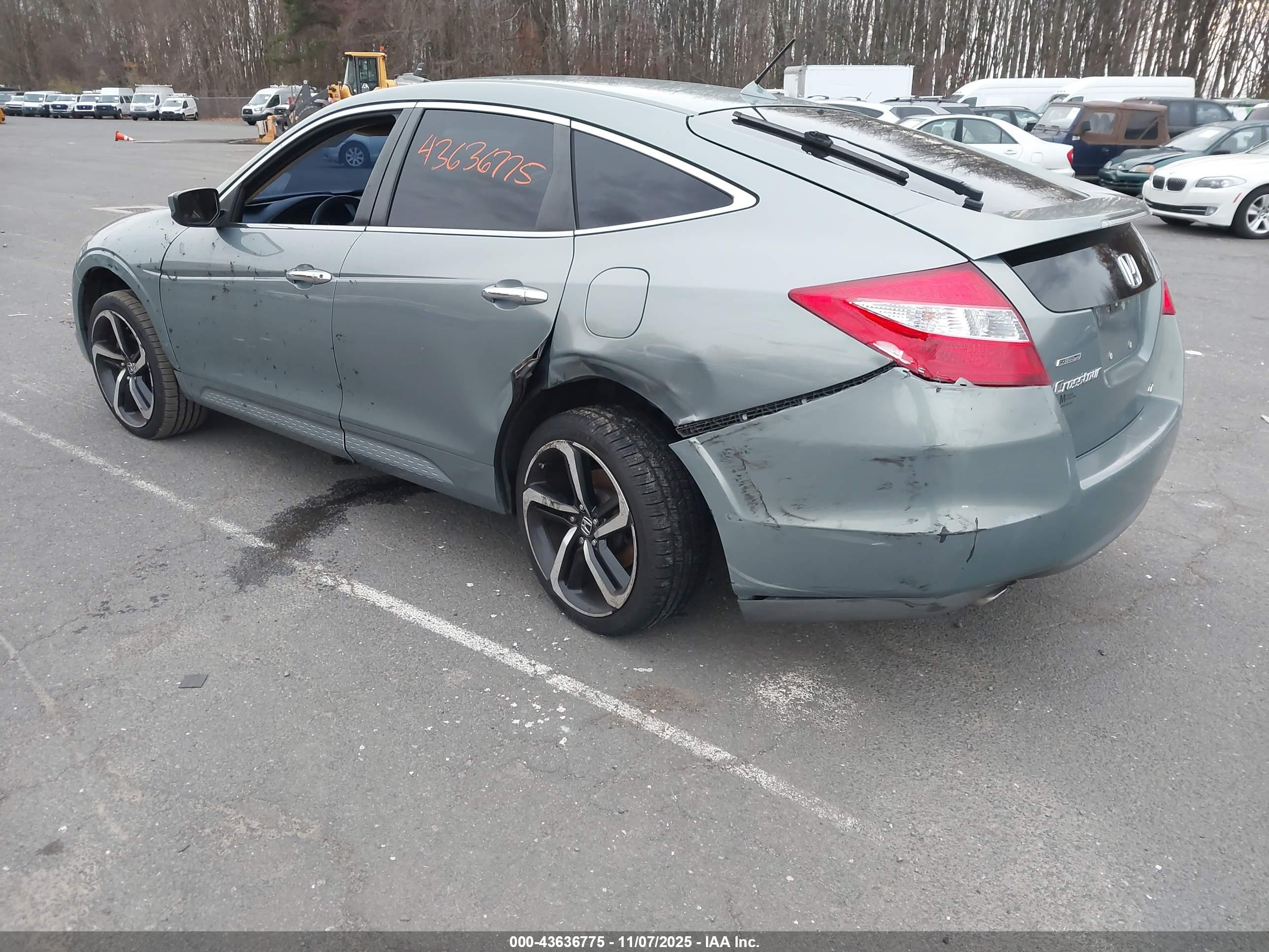 HONDA ACCORD image 3
