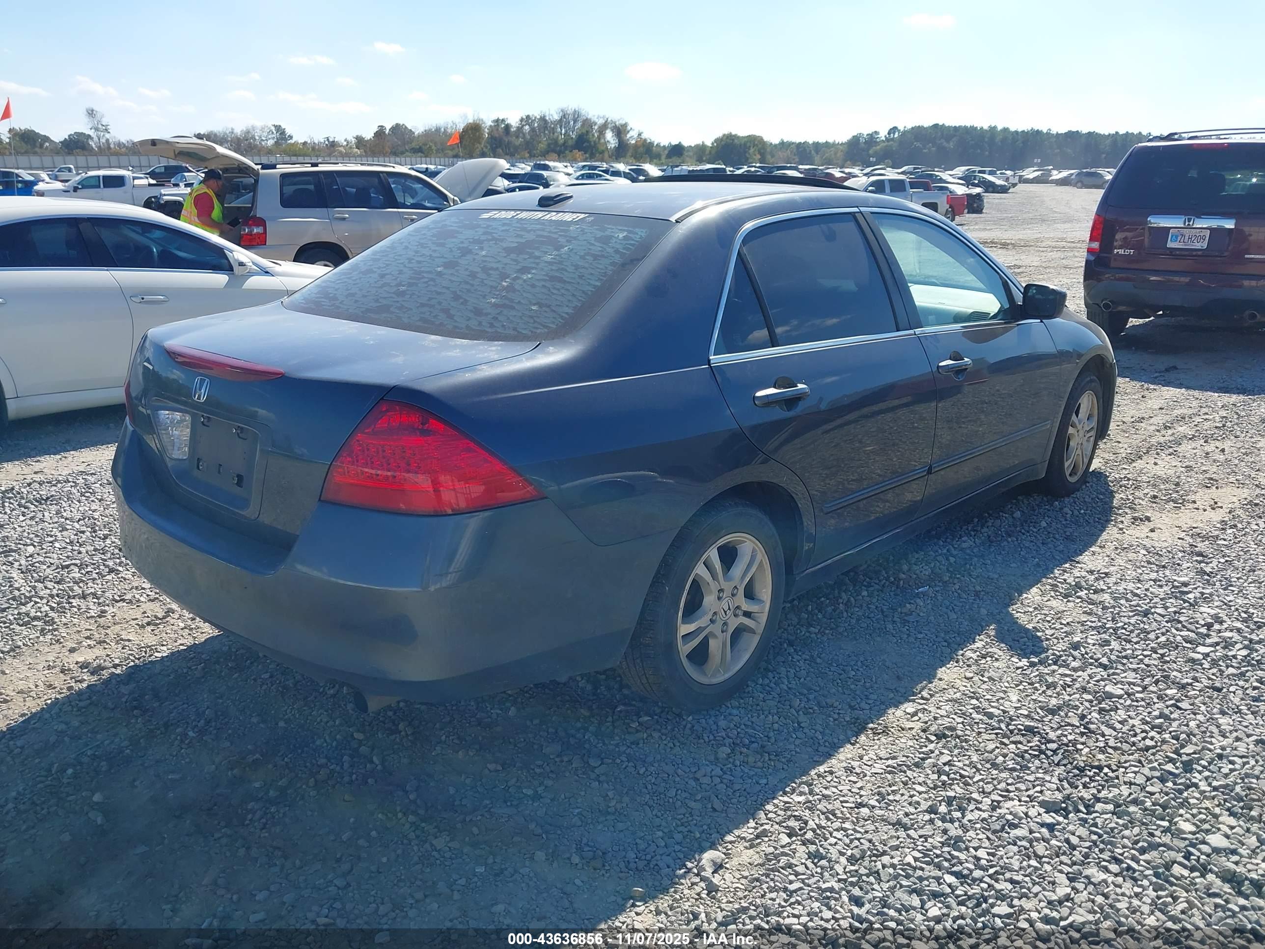 HONDA ACCORD image 4
