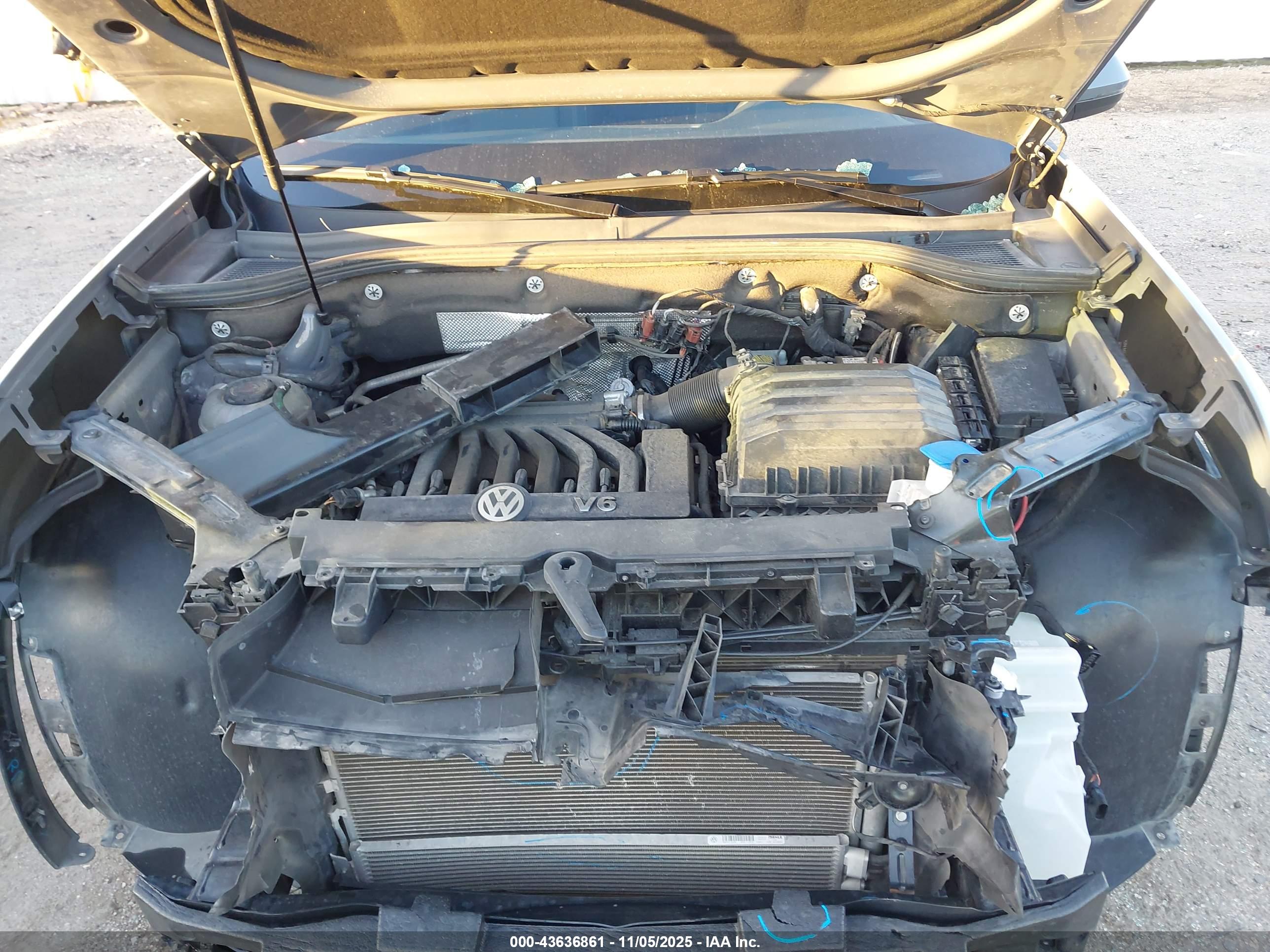 VOLKSWAGEN ATLAS image 10