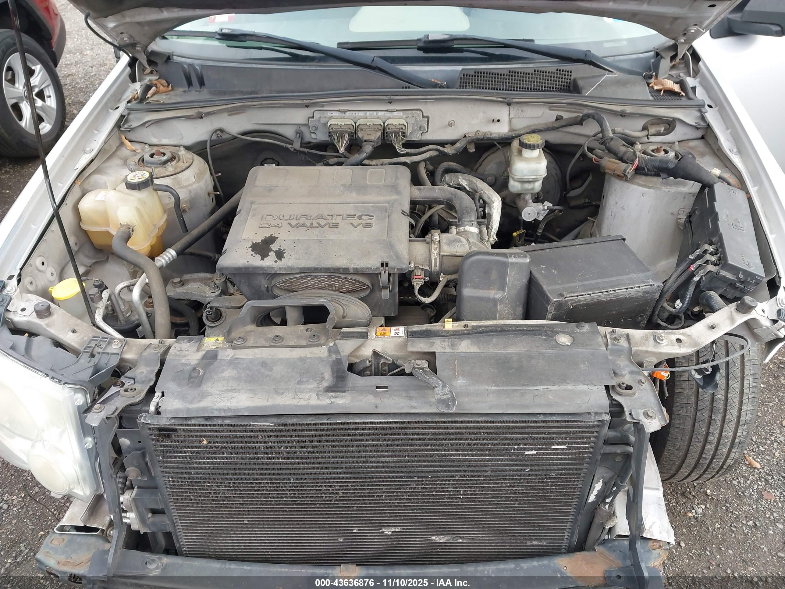 FORD ESCAPE image 10