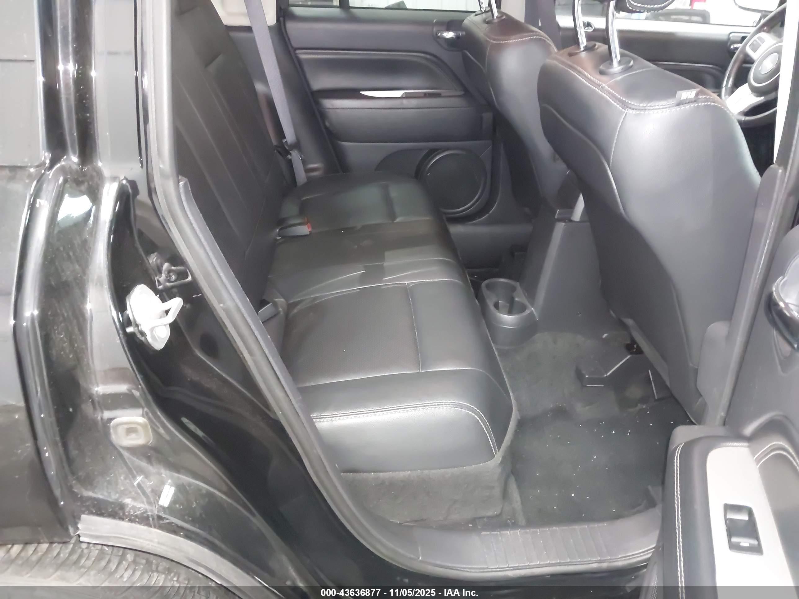 JEEP COMPASS image 8