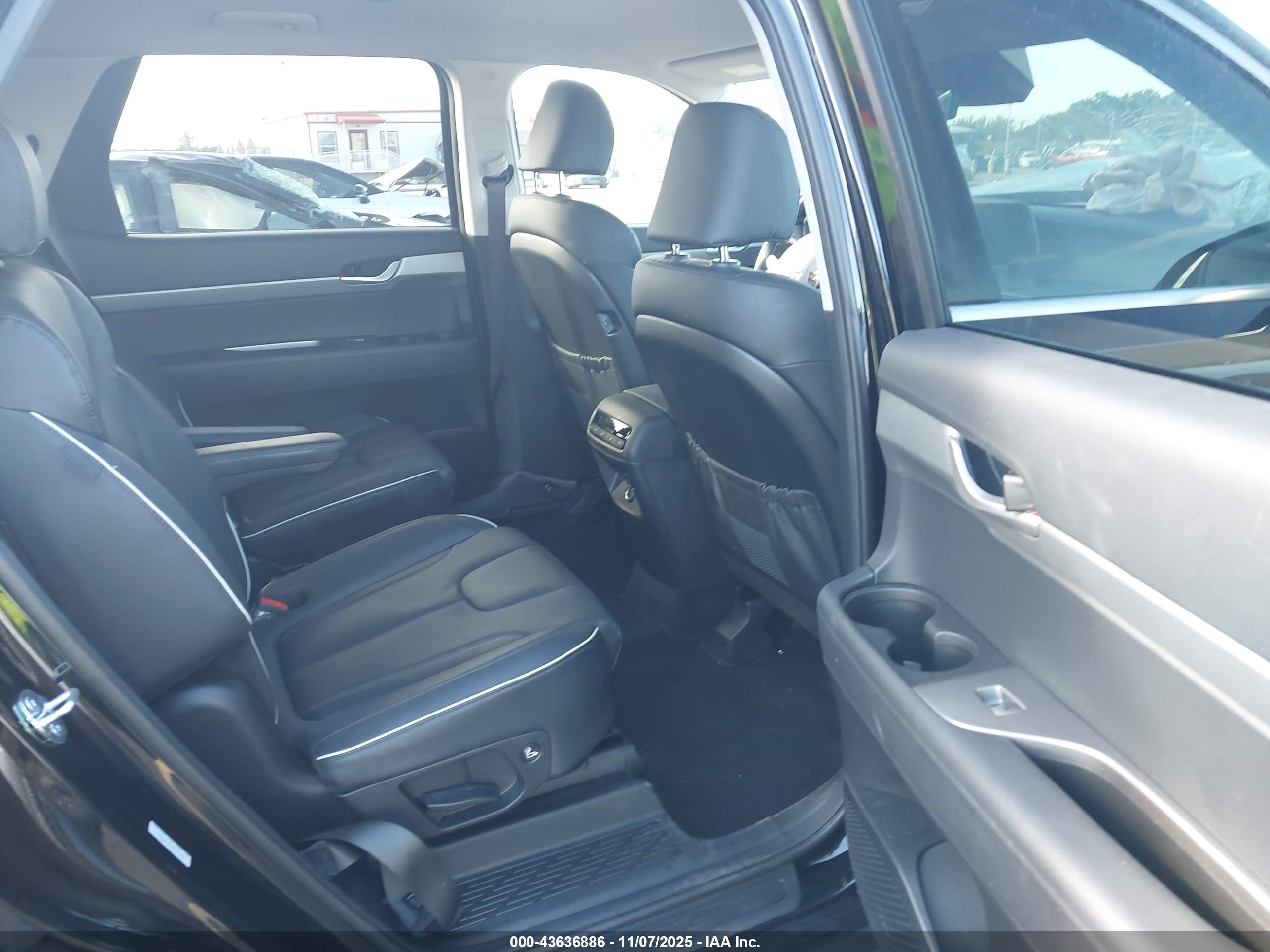 HYUNDAI PALISADE image 8
