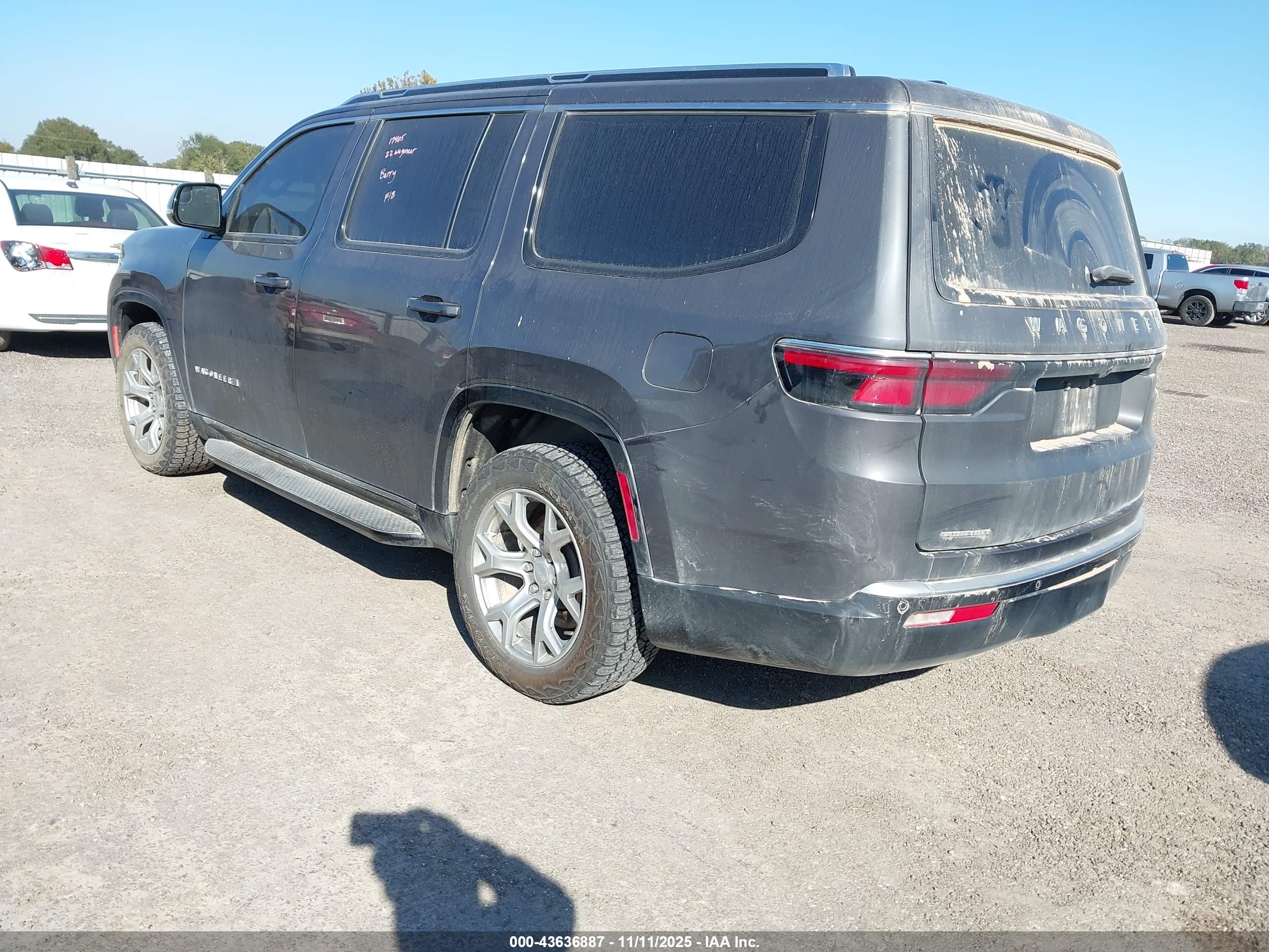 JEEP WAGONEER image 3