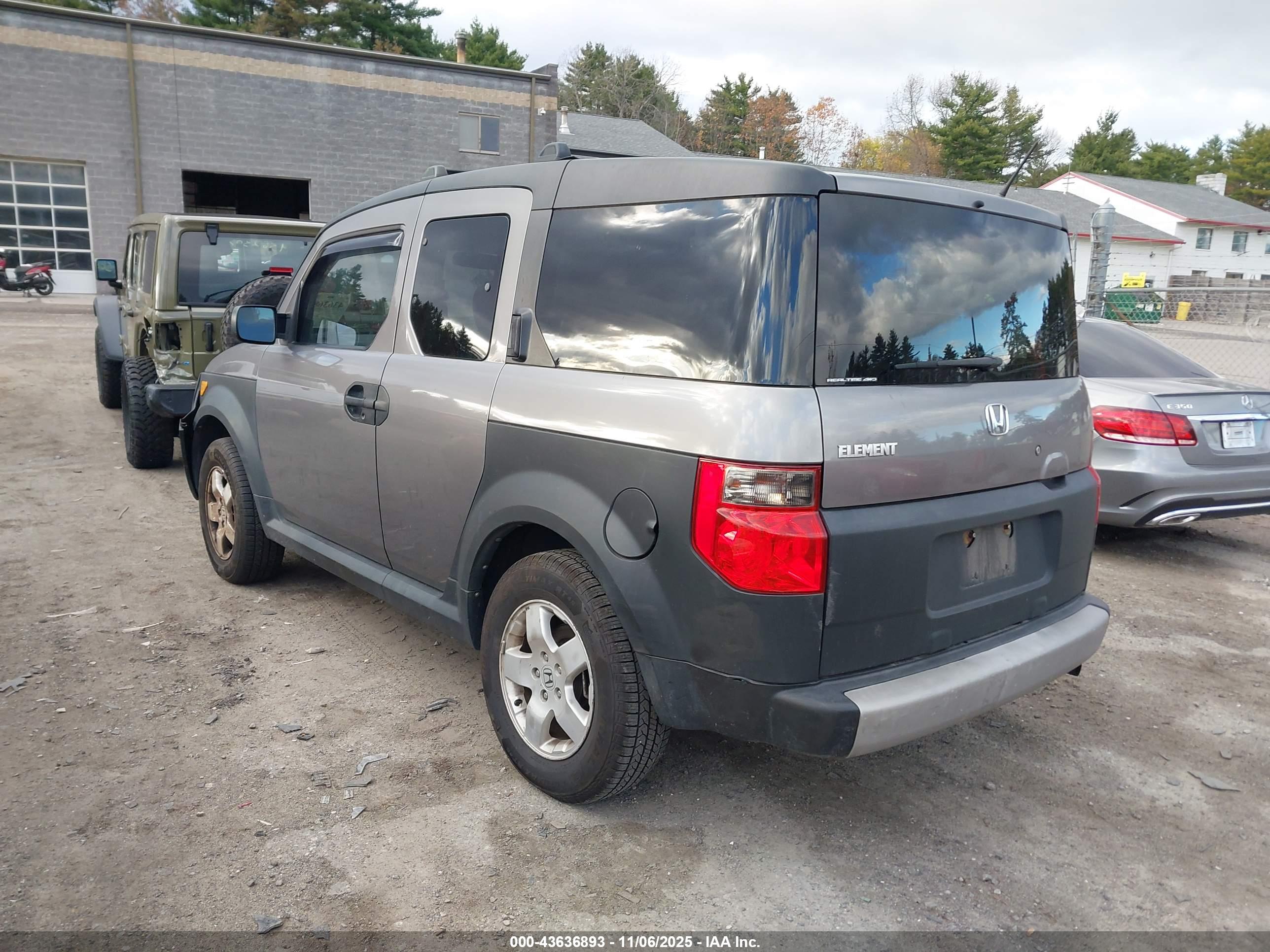 HONDA ELEMENT image 3