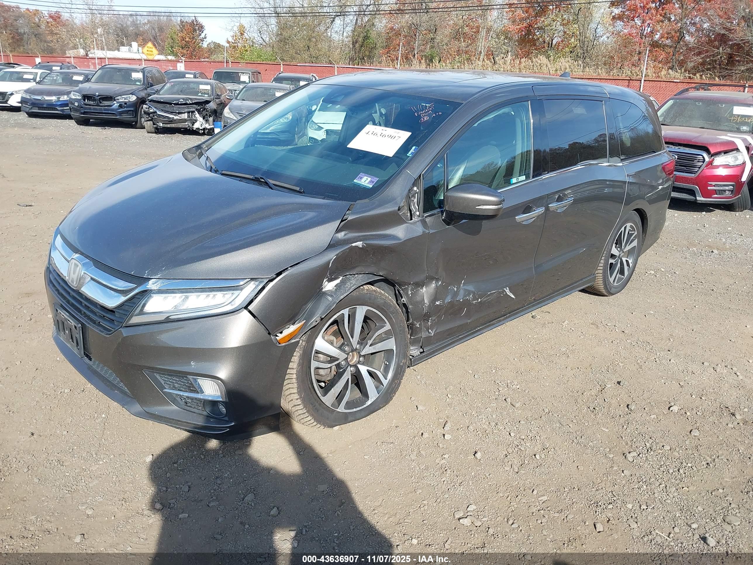 HONDA ODYSSEY image 2