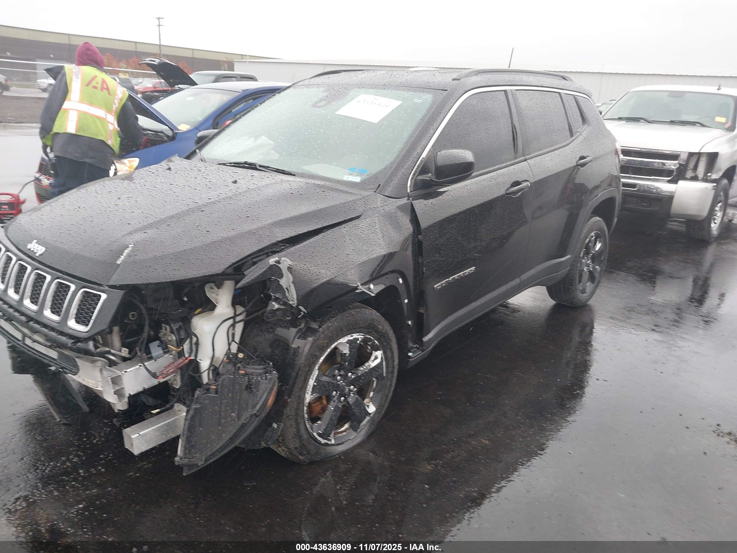 JEEP COMPASS image 2