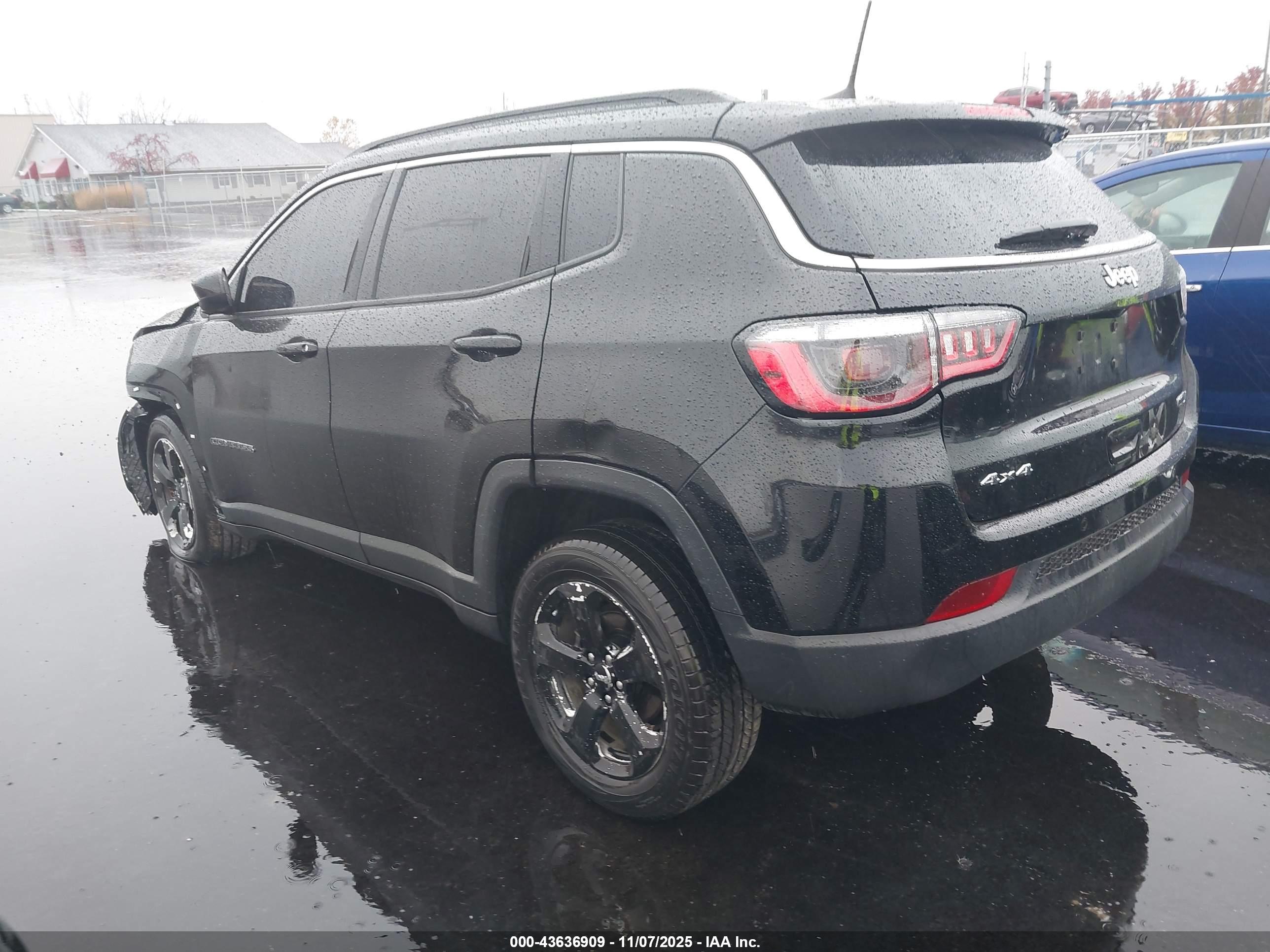 JEEP COMPASS image 3