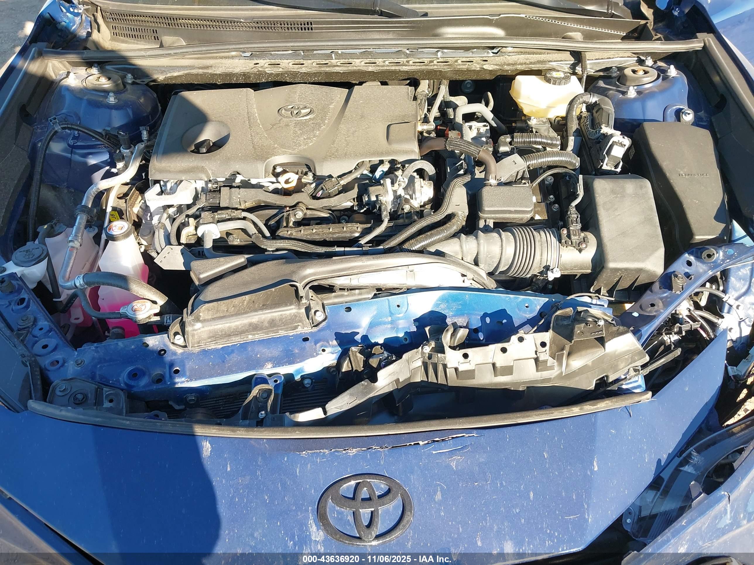 TOYOTA CAMRY image 10