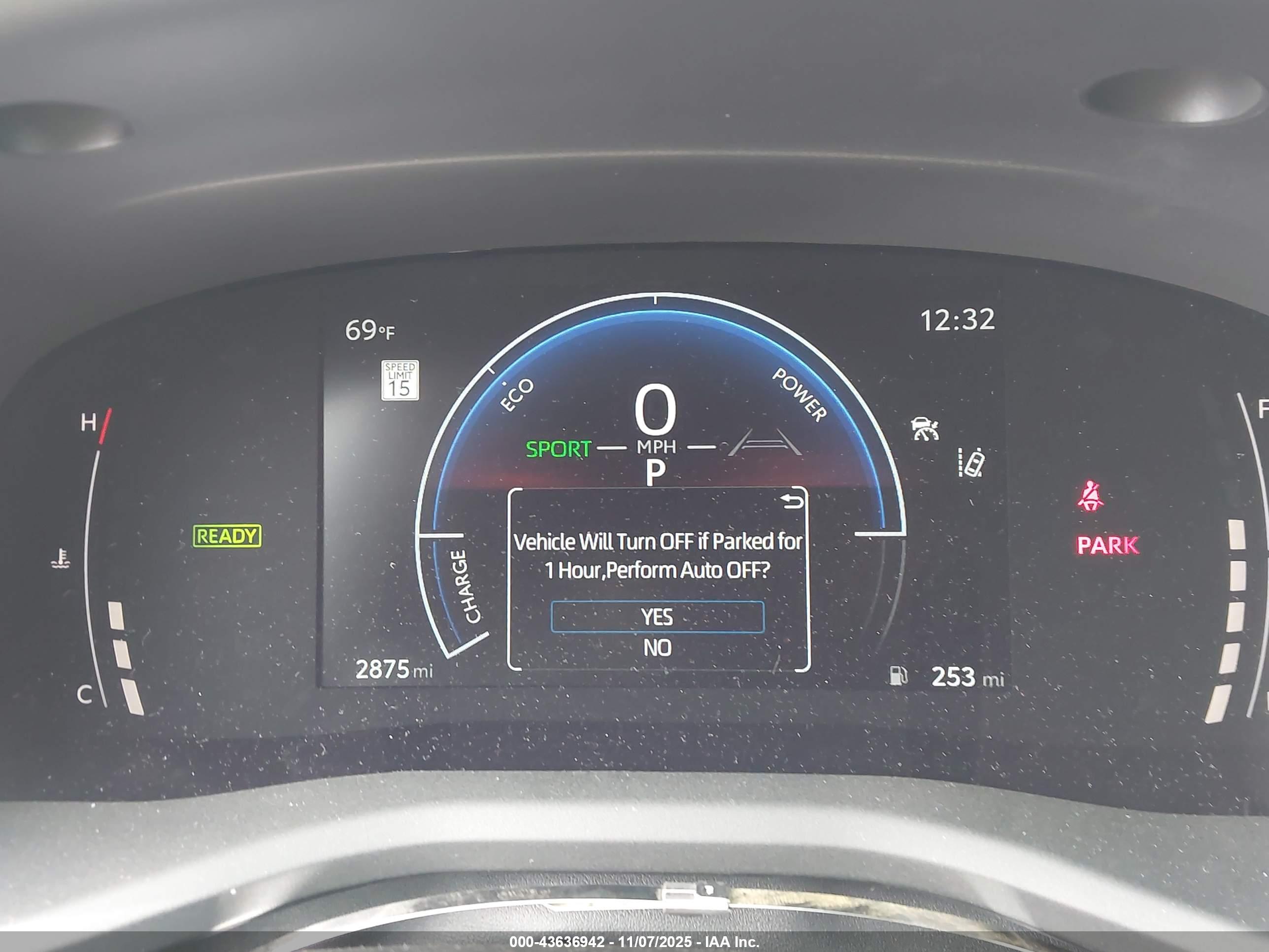 TOYOTA CAMRY image 7