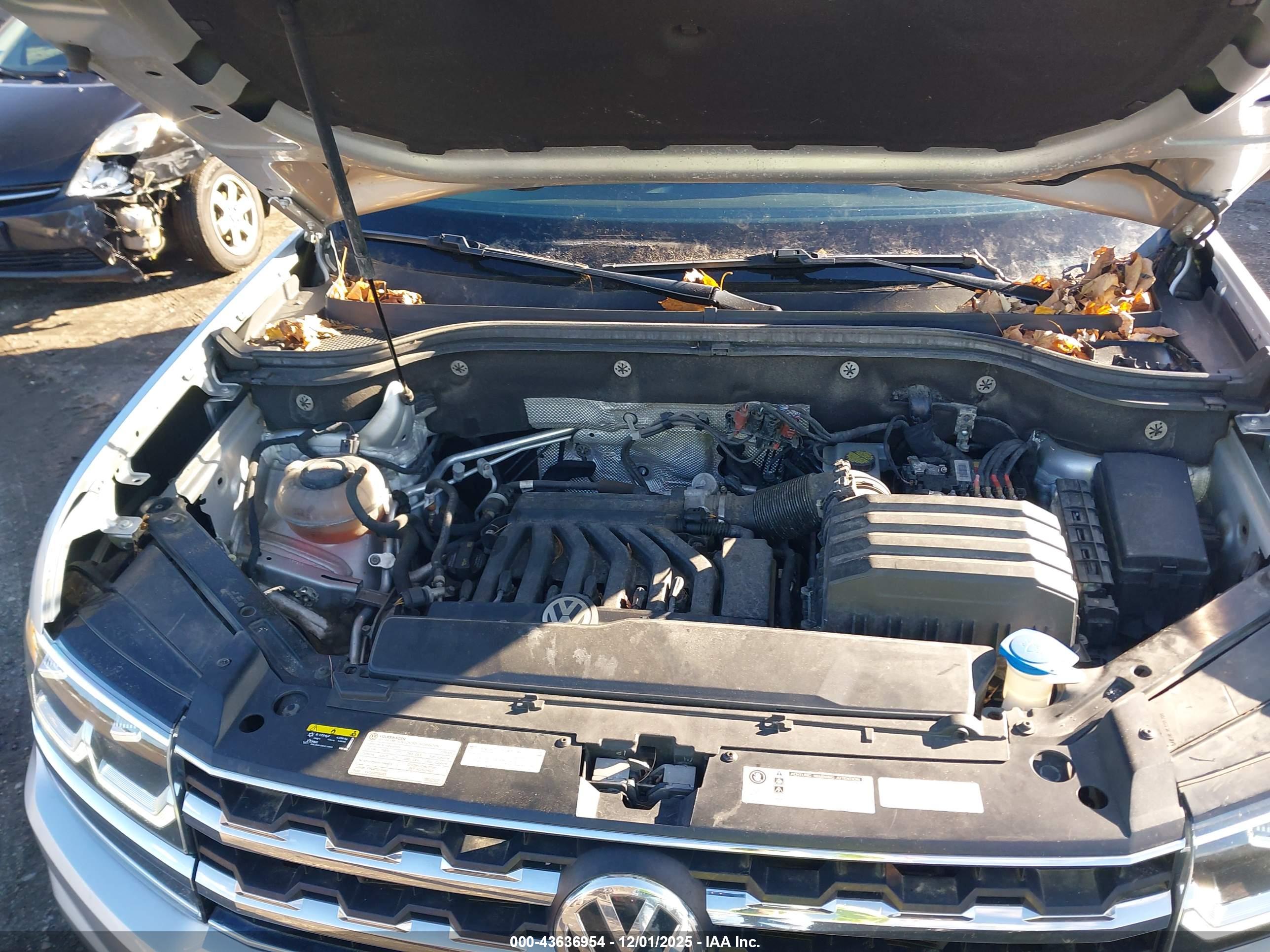 VOLKSWAGEN ATLAS image 10
