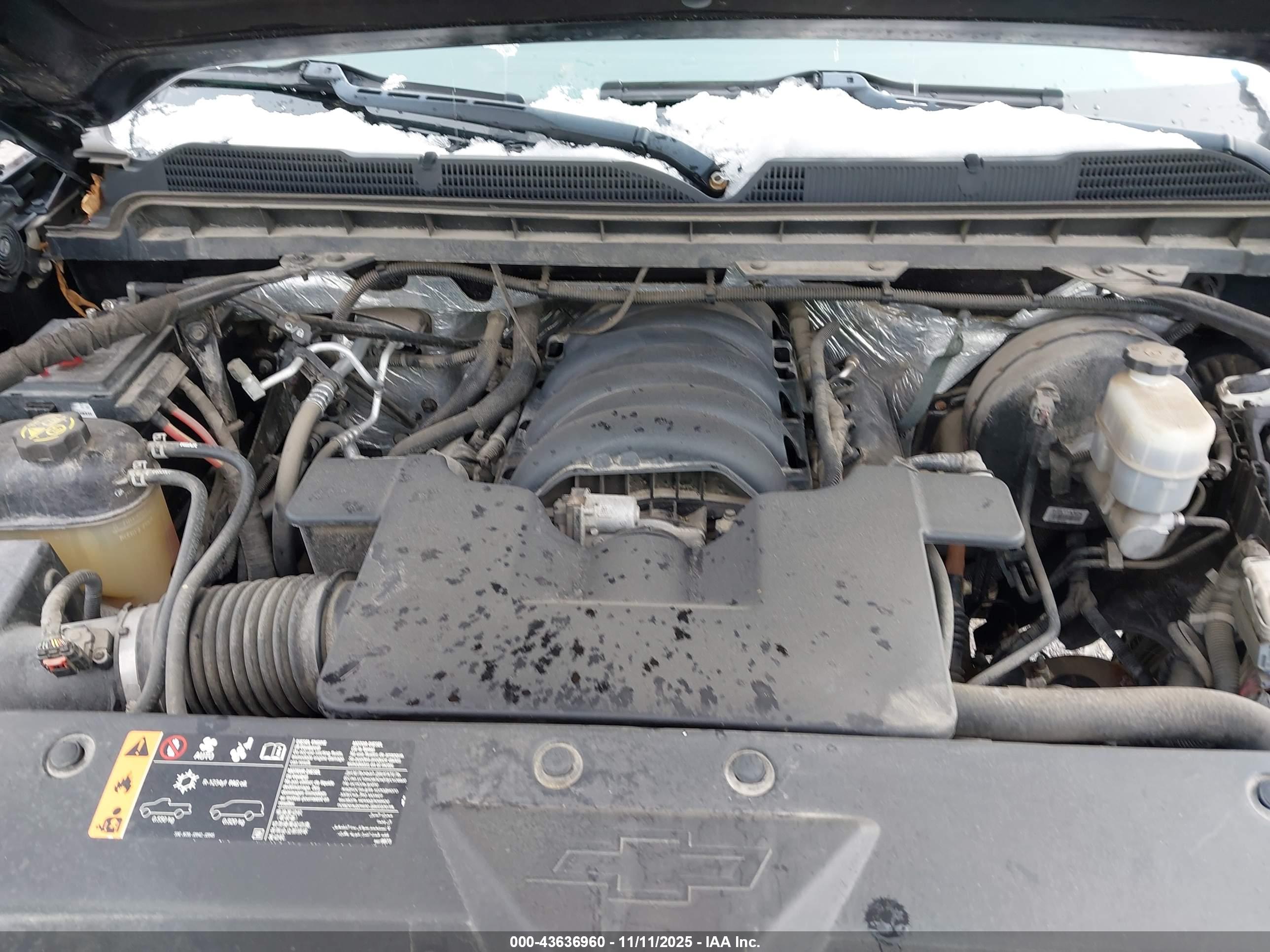 CHEVROLET SILVERADO image 10