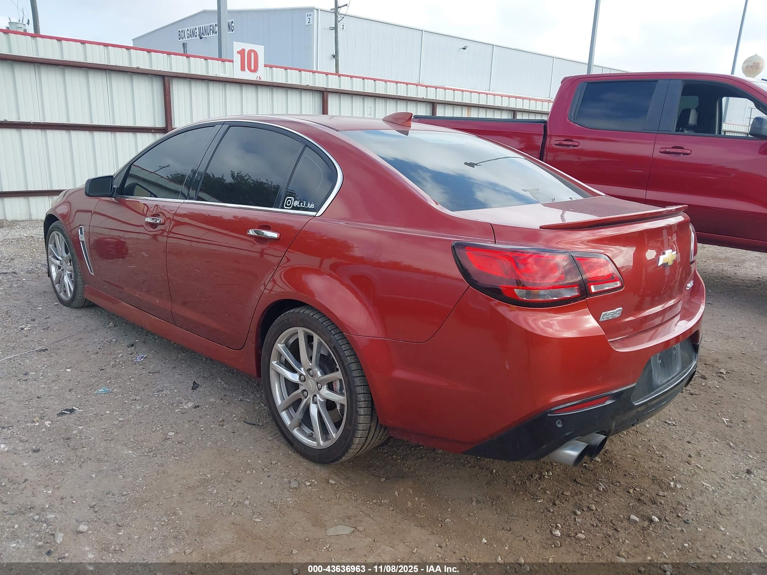 CHEVROLET SS image 3