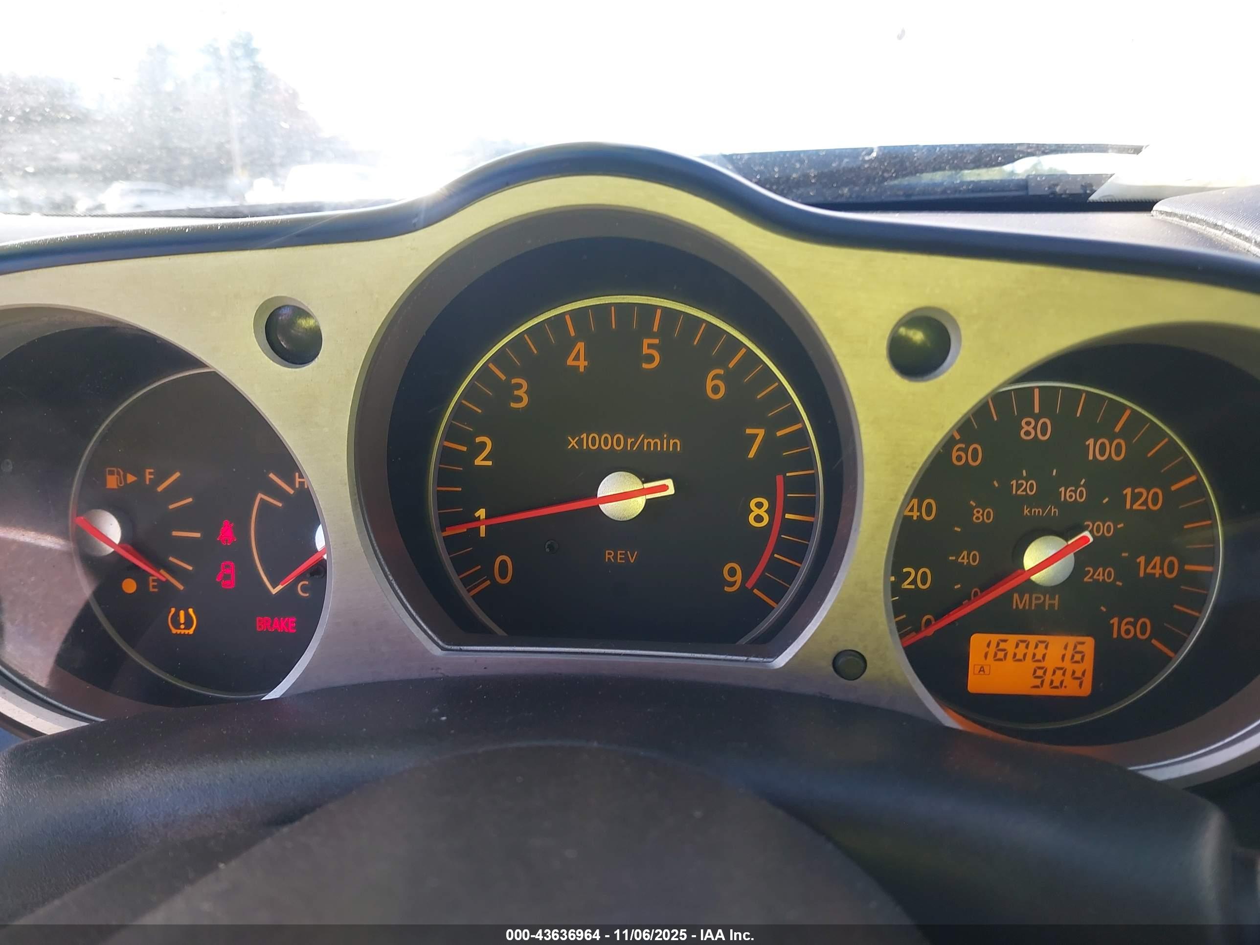 NISSAN 350Z image 7