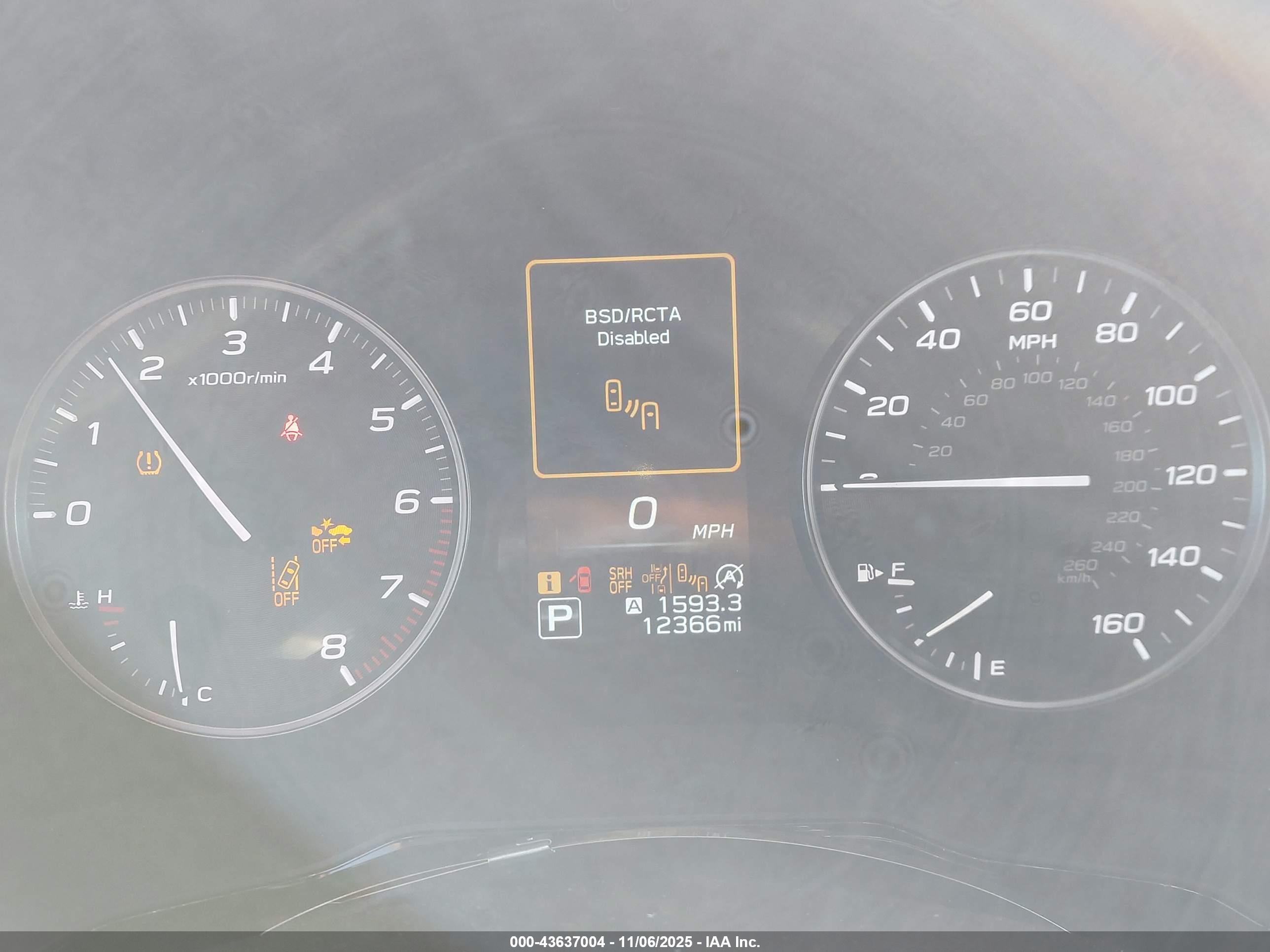 SUBARU OUTBACK image 7