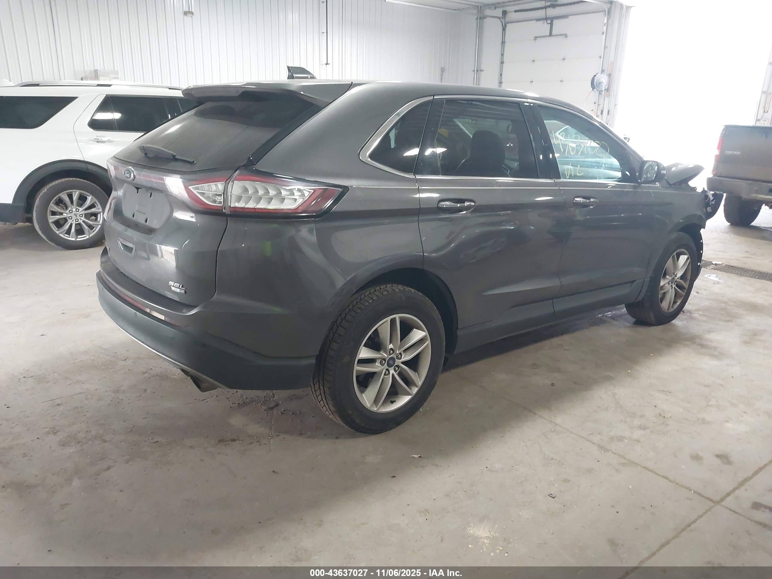 FORD EDGE image 4