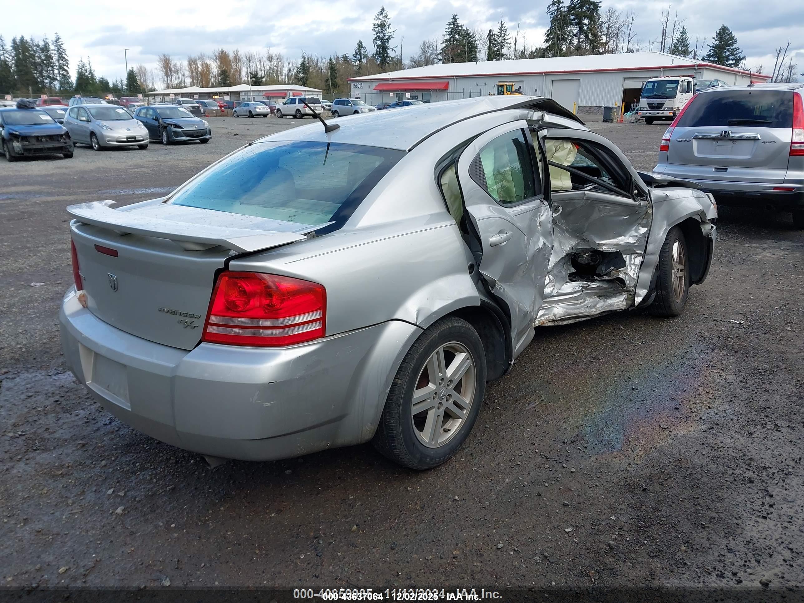 DODGE AVENGER image 4