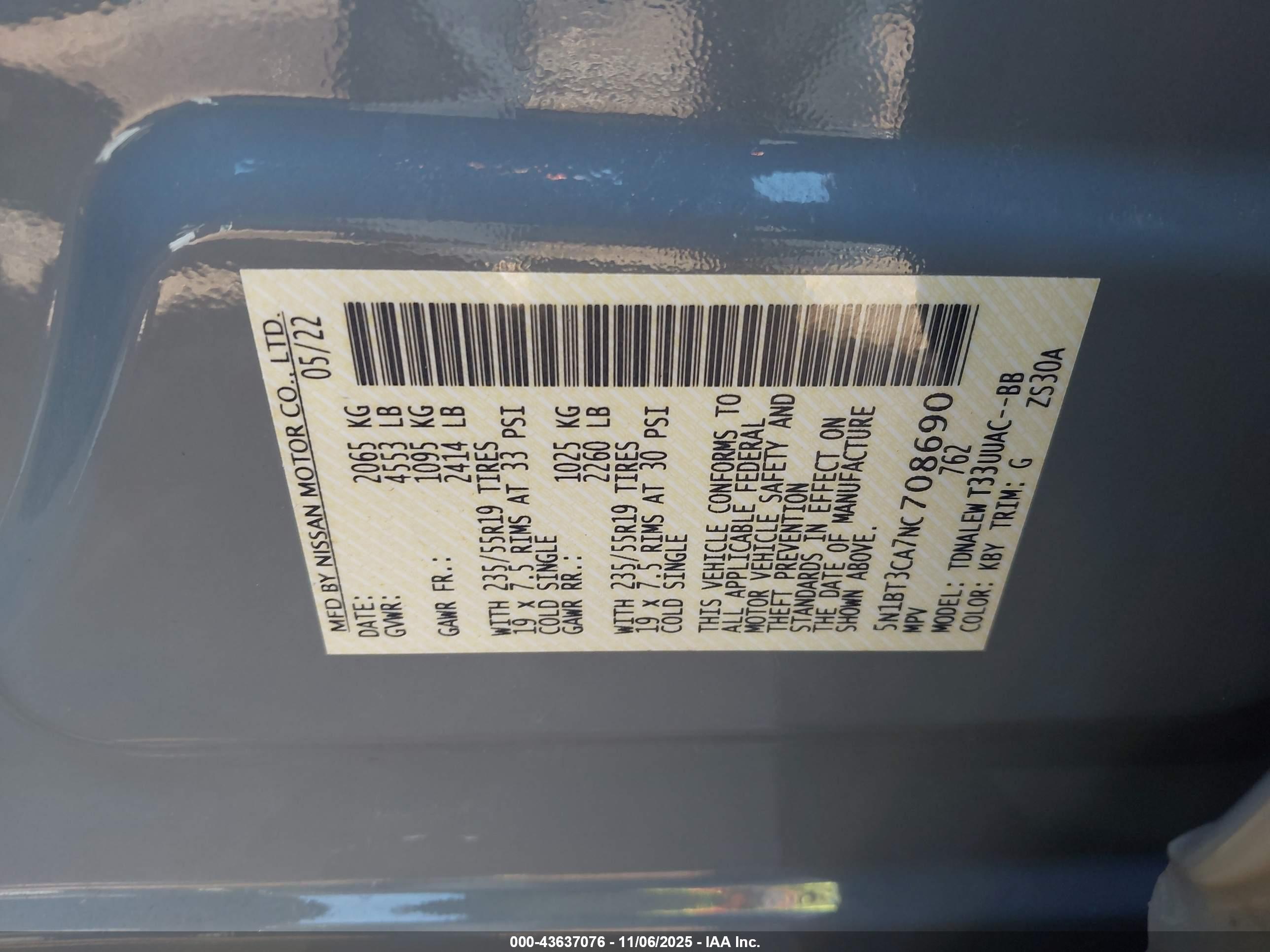 NISSAN ROGUE image 9