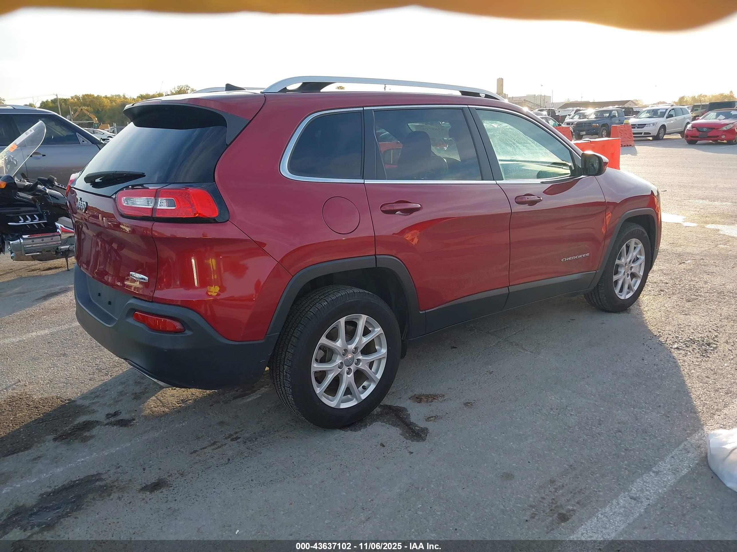 JEEP CHEROKEE image 4